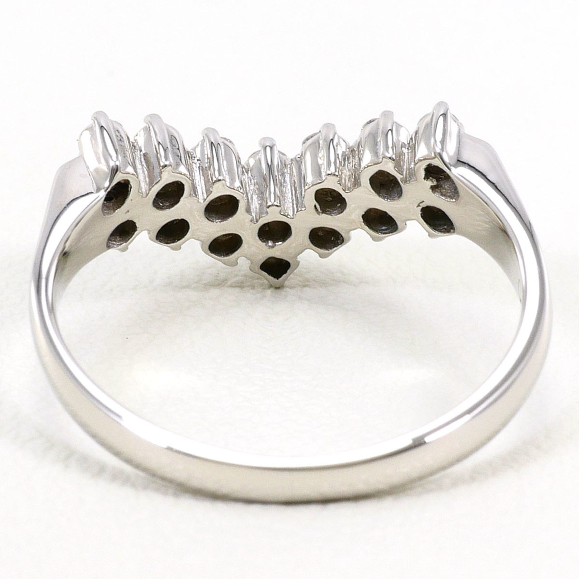 Unbranded Platinum Platinum 900 Band Ring (Pre-Owned)