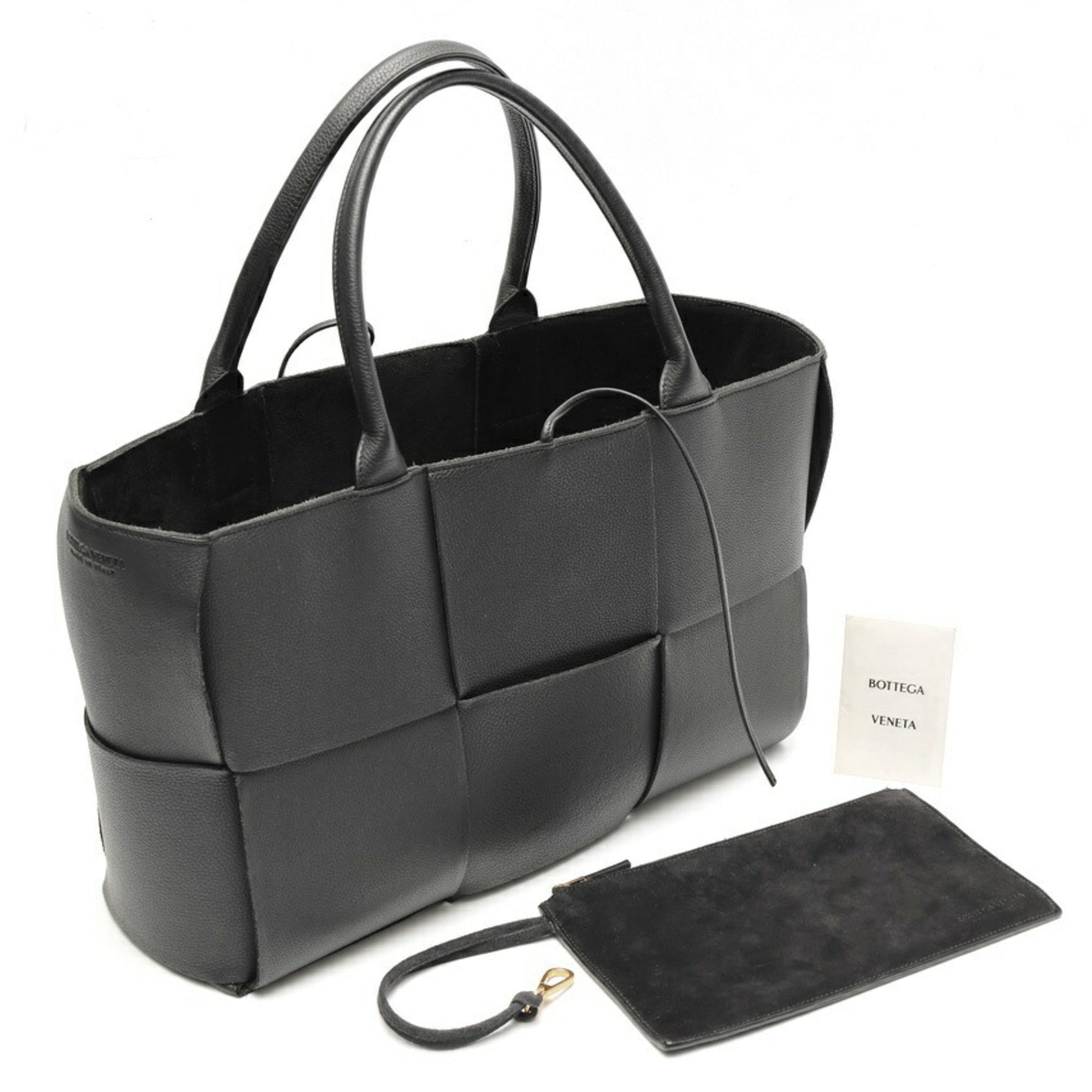 Bottega Veneta Intrecciato Black Leather Tote Bag (Pre-Owned)