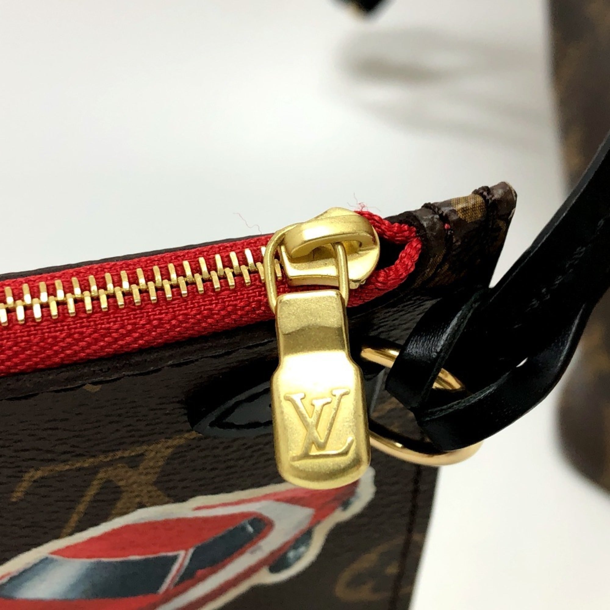 Louis Vuitton Brown Monogram Canvas Pouch Tote Bag (Pre-Owned)