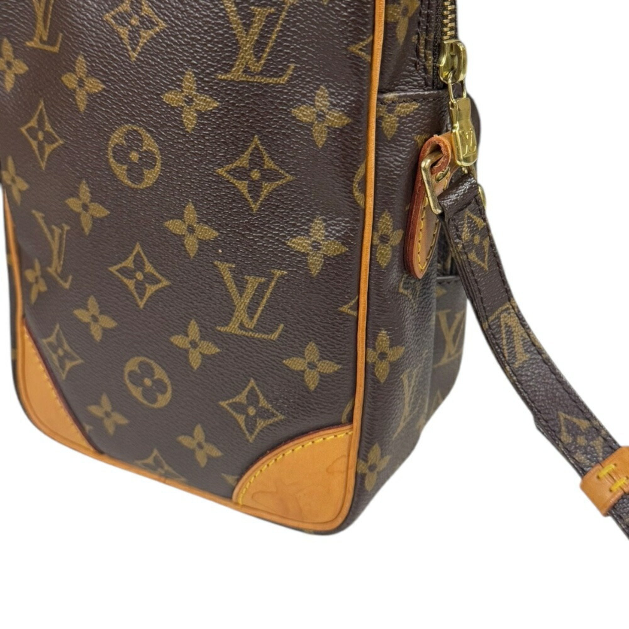 Louis Vuitton Monogram Brown Monogram Shoulder Bag (Pre-Owned)