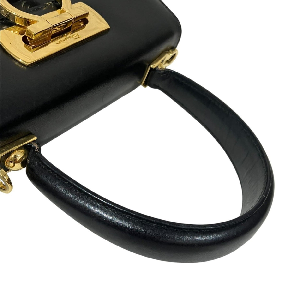 Salvatore Ferragamo Gancini Black Leather Handbag (Pre-Owned)