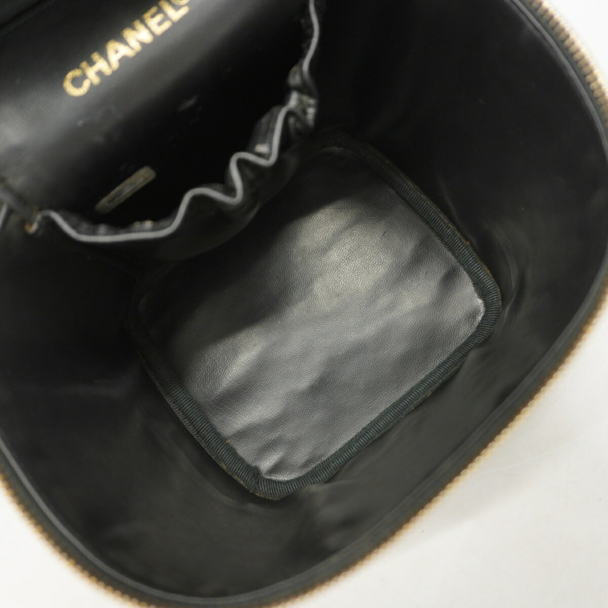 Chanel Black Leather Vanity Bag (Pre-Owned)