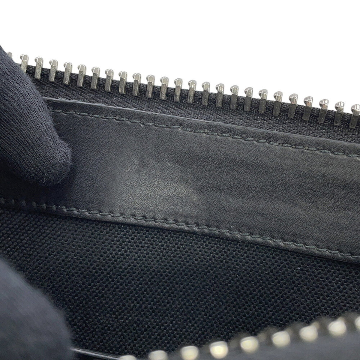 Gucci Black Gg Supreme Handbag Messenger Bag Shoulder Bag (Pre-Owned)