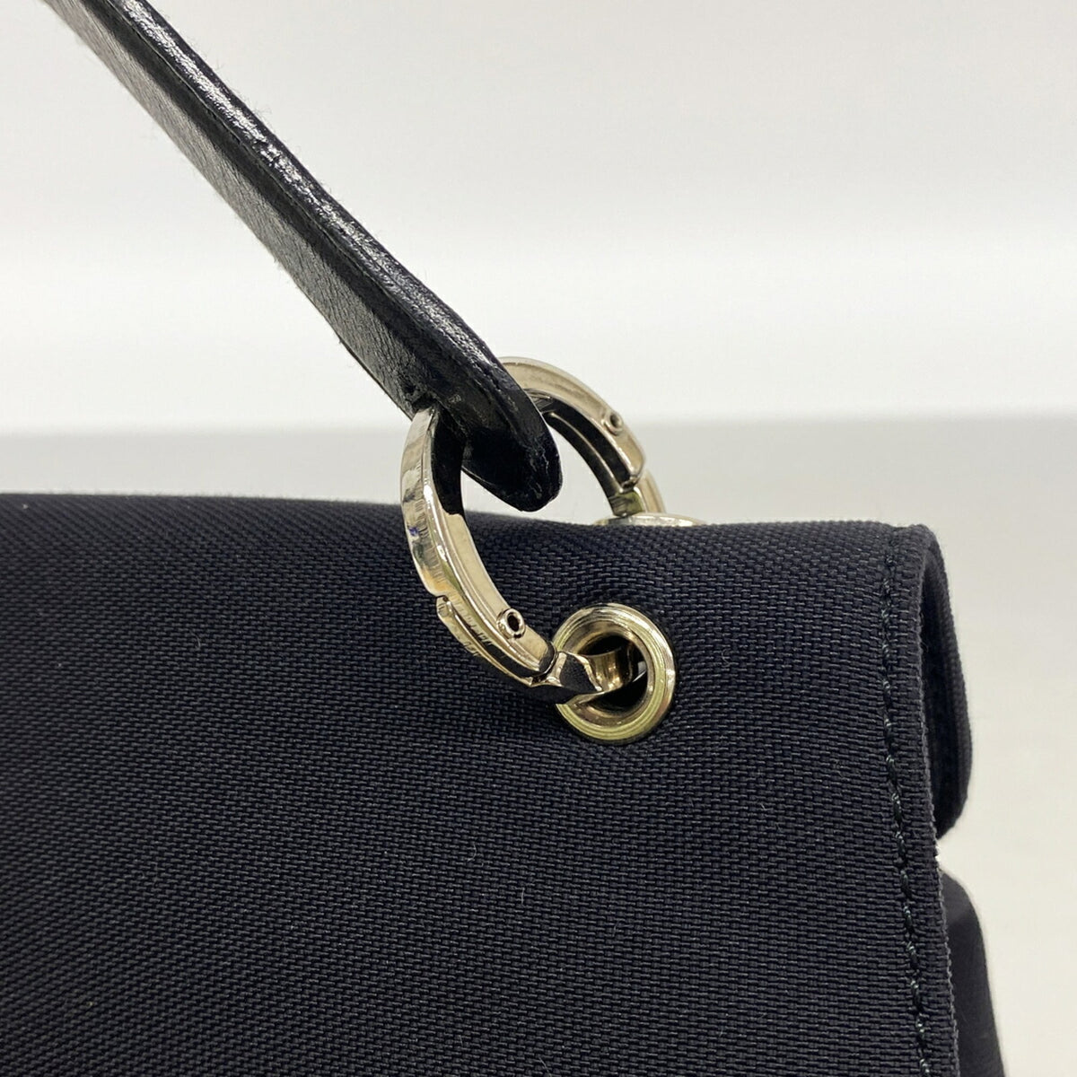 Salvatore Ferragamo Black Canvas Shoulder Bag (Pre-Owned)