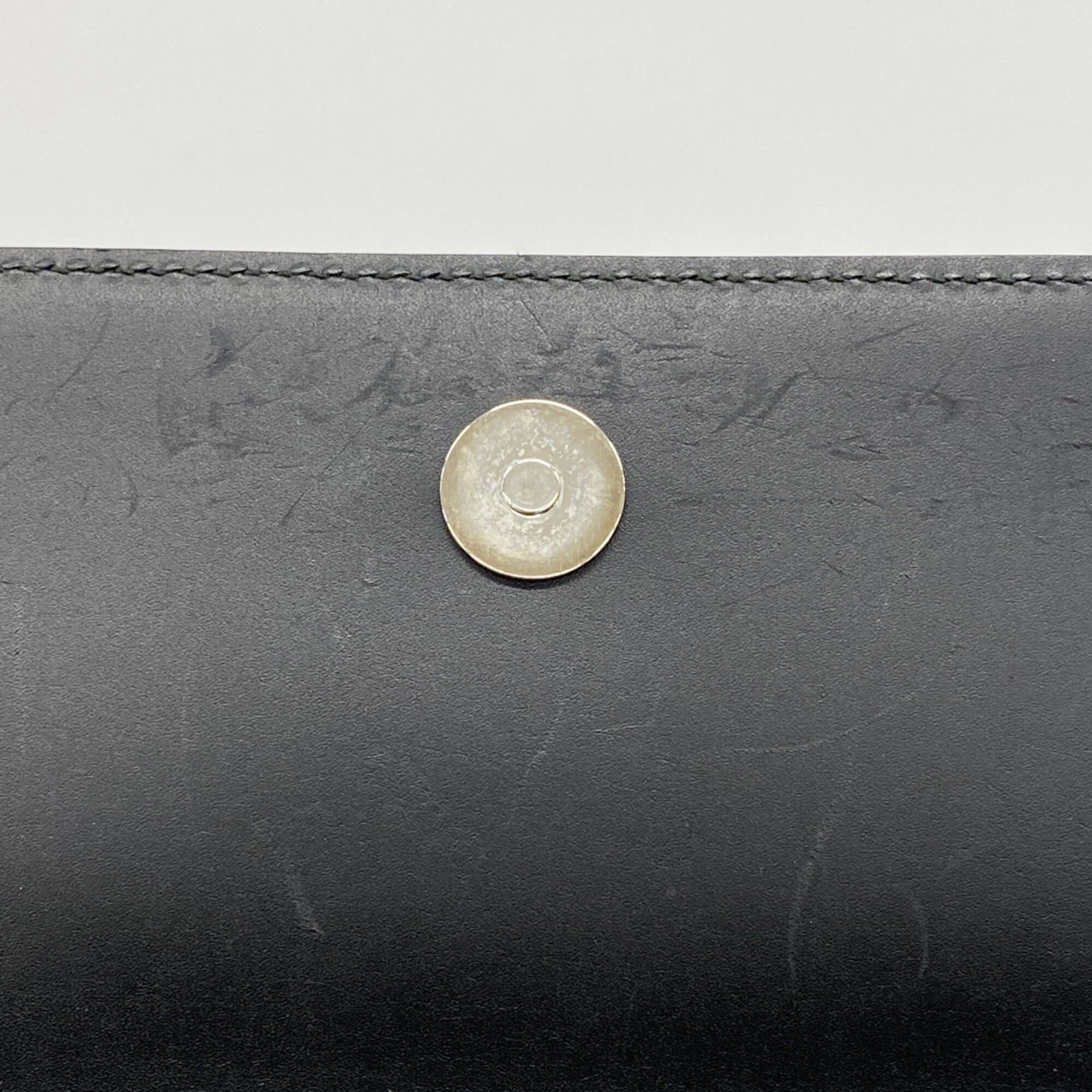 Gucci Beige Black Pvc Clutch Bag (Pre-Owned)