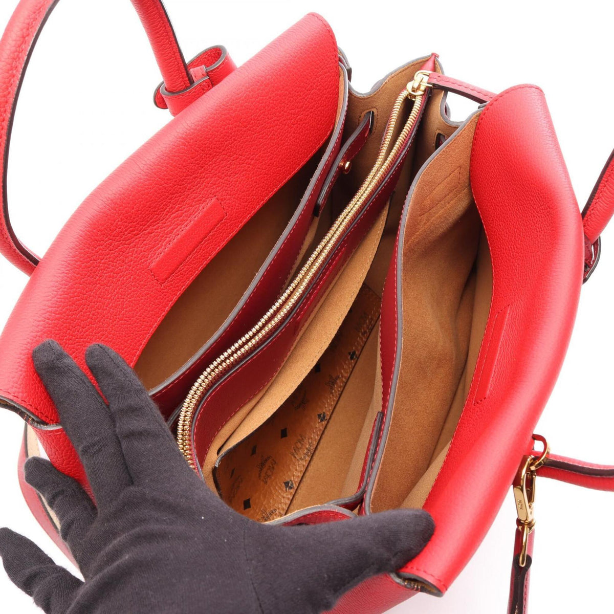 Mcm Red Color Leather Handbag (Pre-Owned)