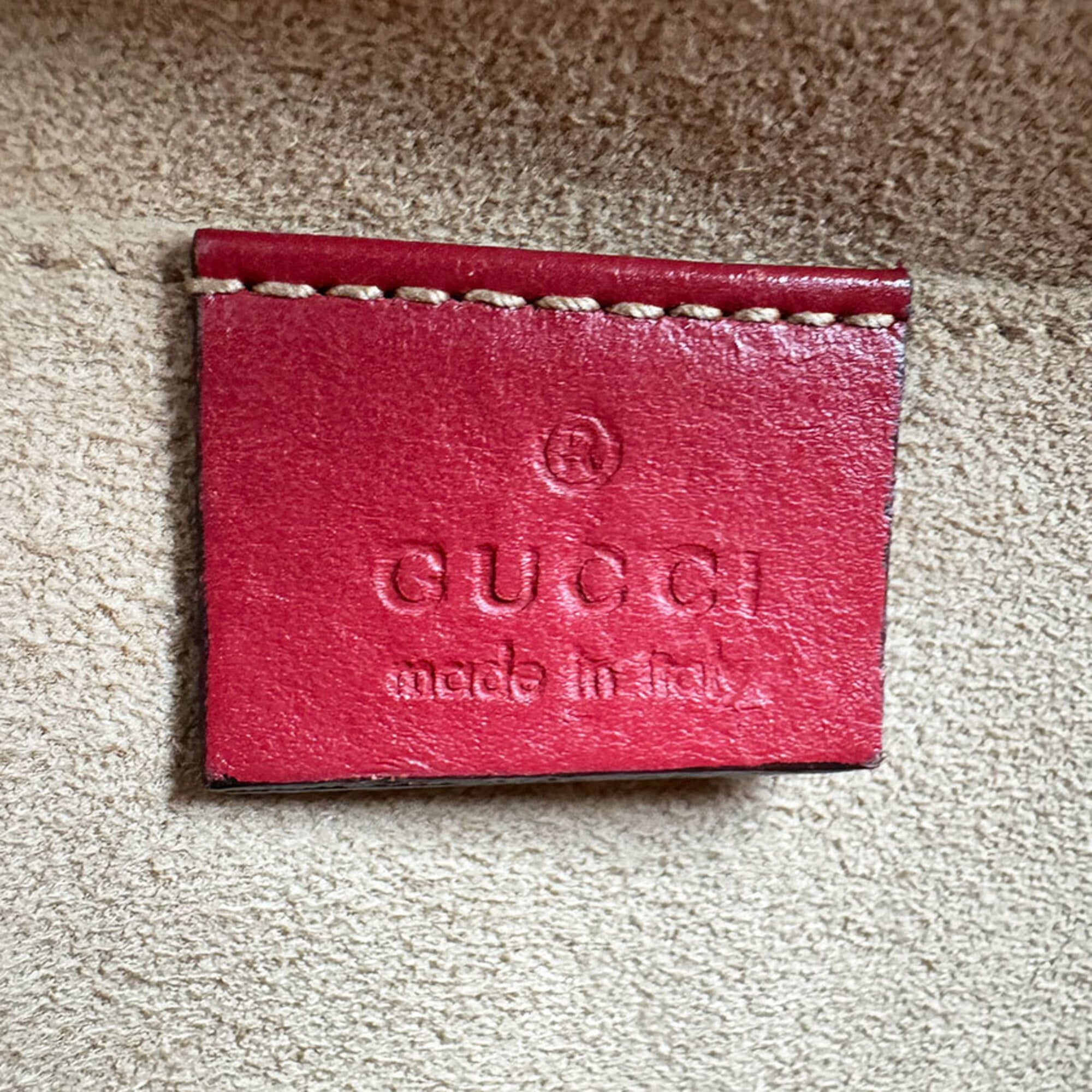 Gucci Red Color Leather Shoulder Bag (Pre-Owned)