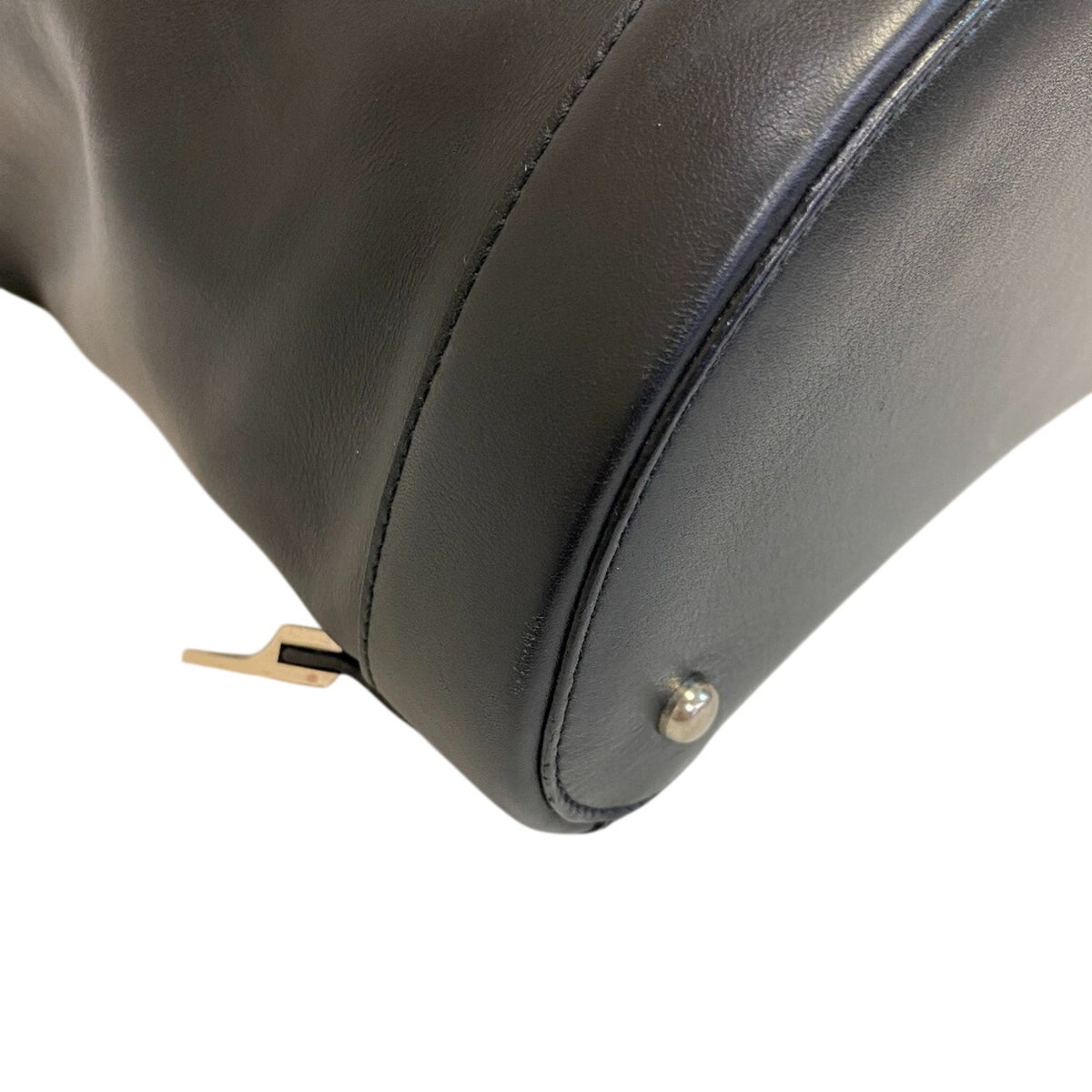 Loewe Black Leather Handbag Pouch (Pre-Owned)