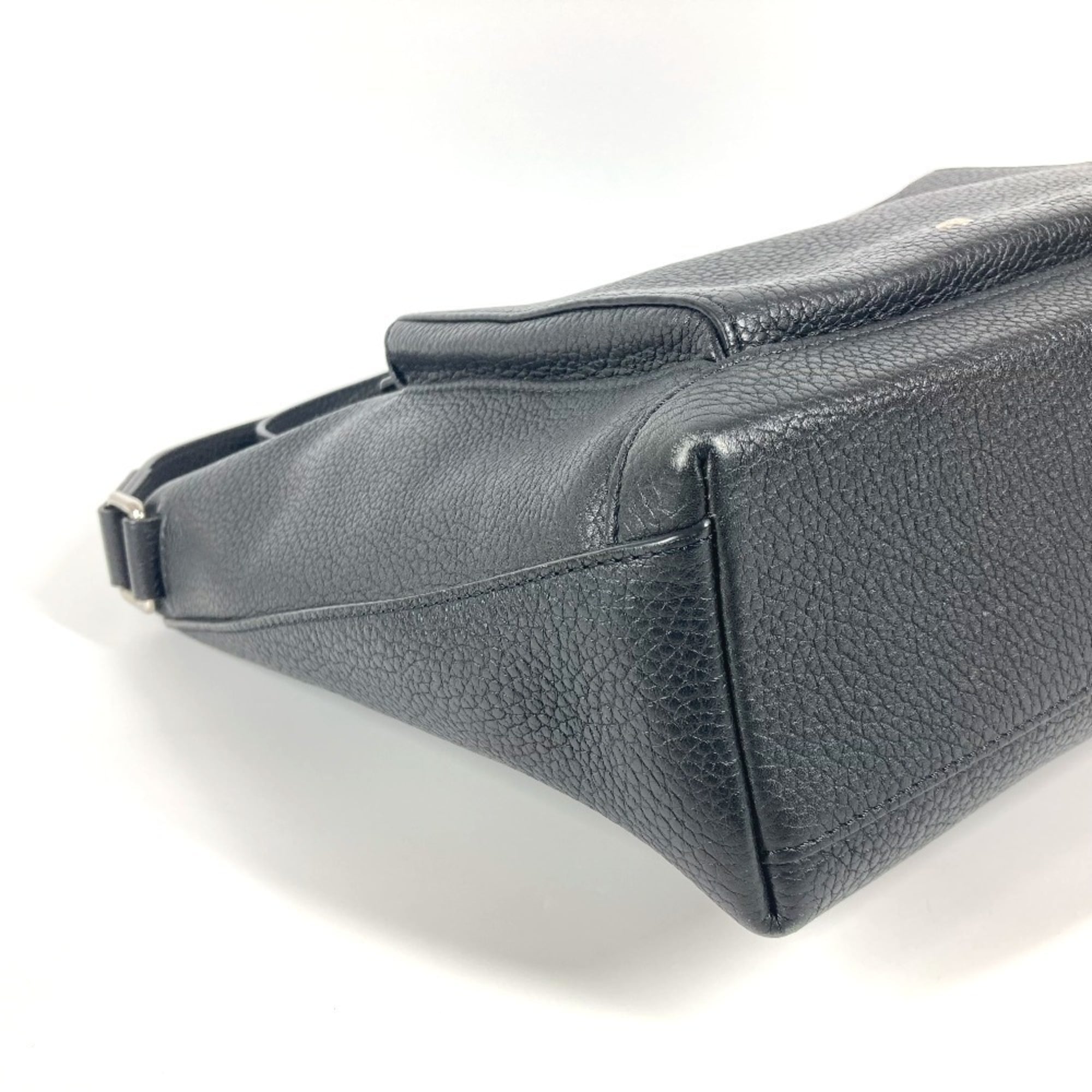 Louis Vuitton Black Noir Leather Messenger Bag Shoulder Bag (Pre-Owned)