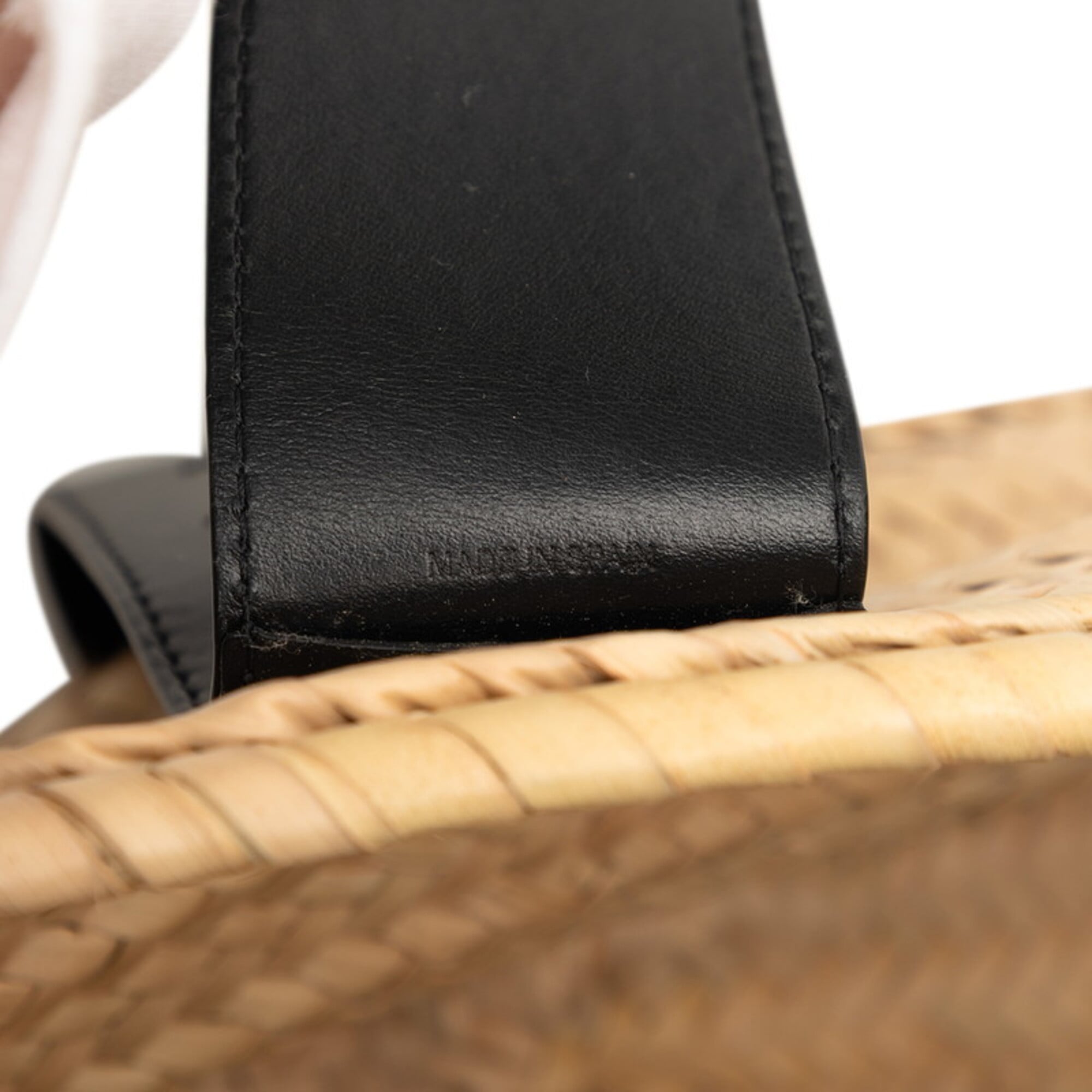 Chloé Beige Black Raffia Leather Basket Handbag (Pre-Owned)