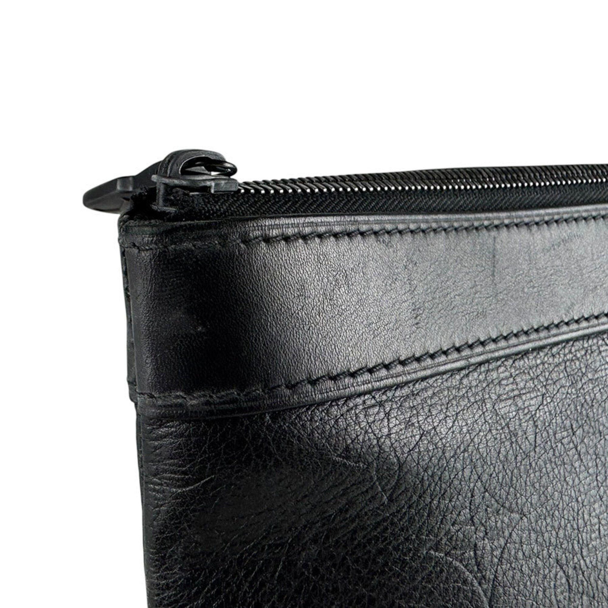 Louis Vuitton Black Monogram Shadow Clutch Bag (Pre-Owned)