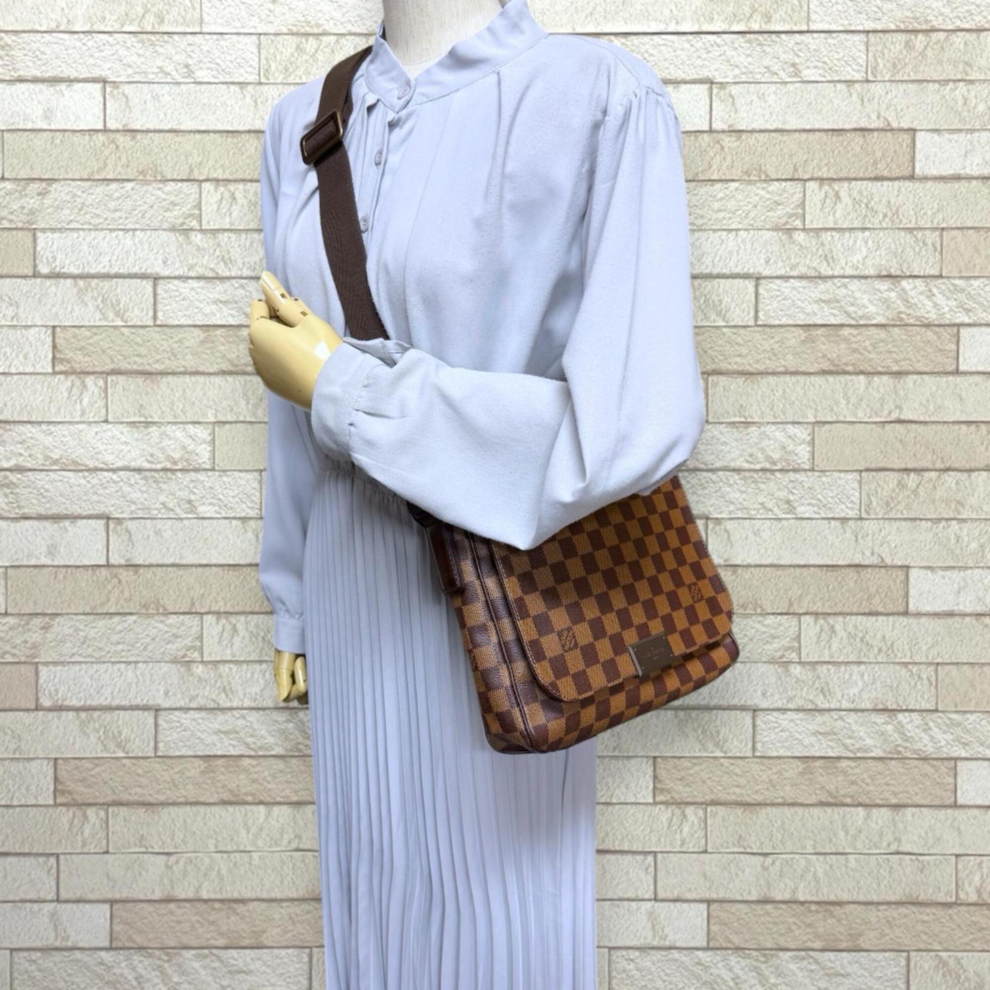 Louis Vuitton Brown Damier Canvas Shoulder Bag (Pre-Owned)