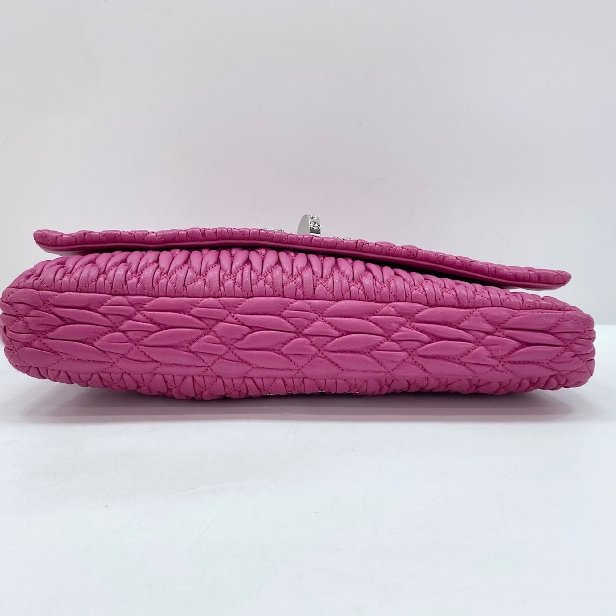Miu Miu Pink Shoulder Bag (Pre-Owned)