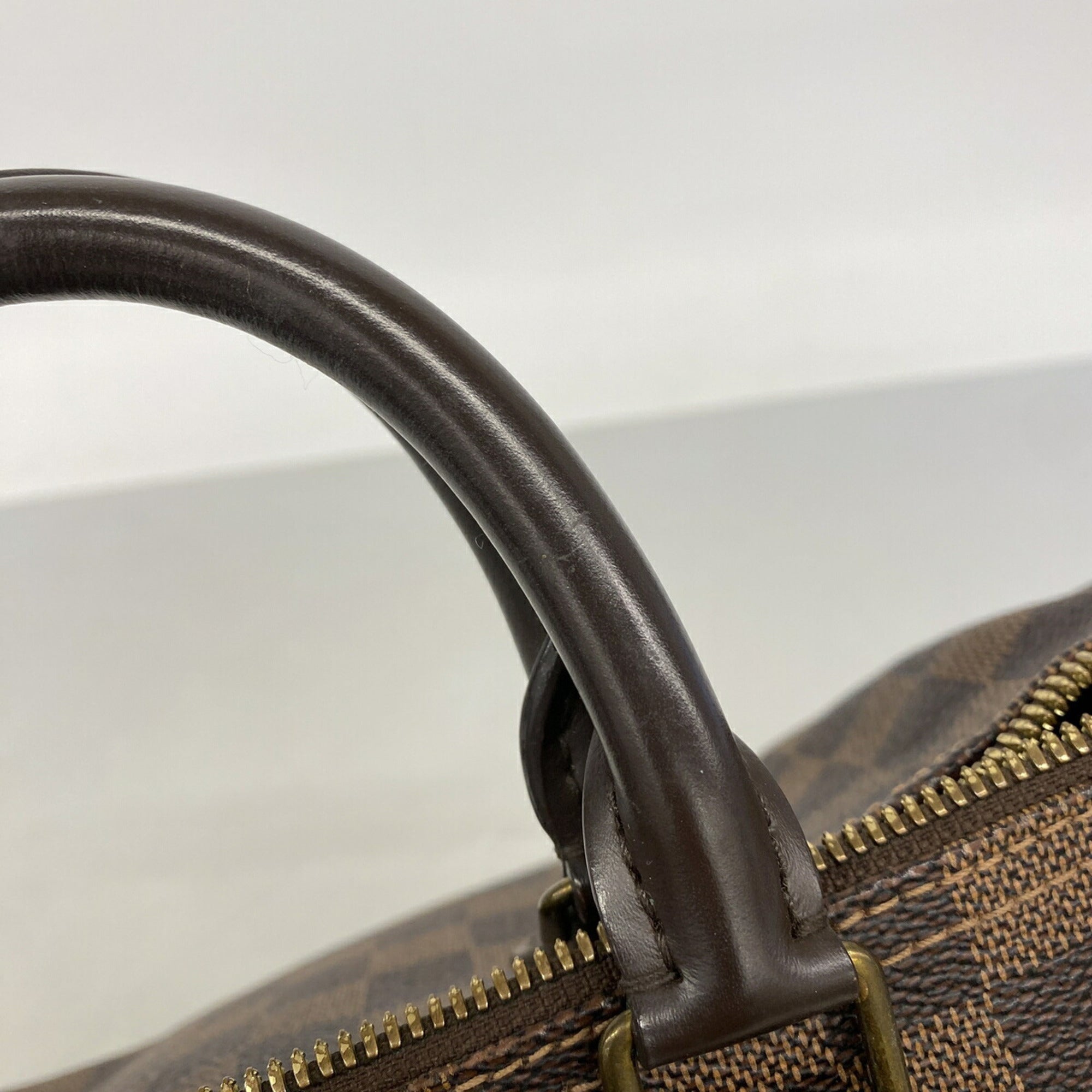 Louis Vuitton Ebene Handbag (Pre-Owned)