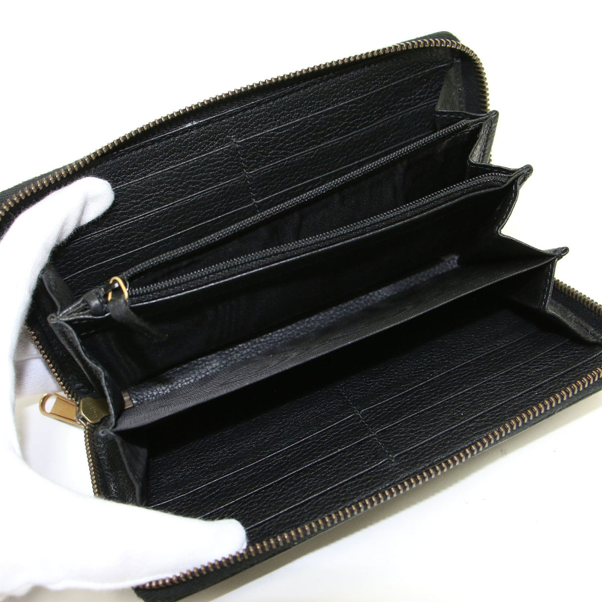 Gucci Black Leather Long Wallet (Bi-Fold) (Pre-Owned)