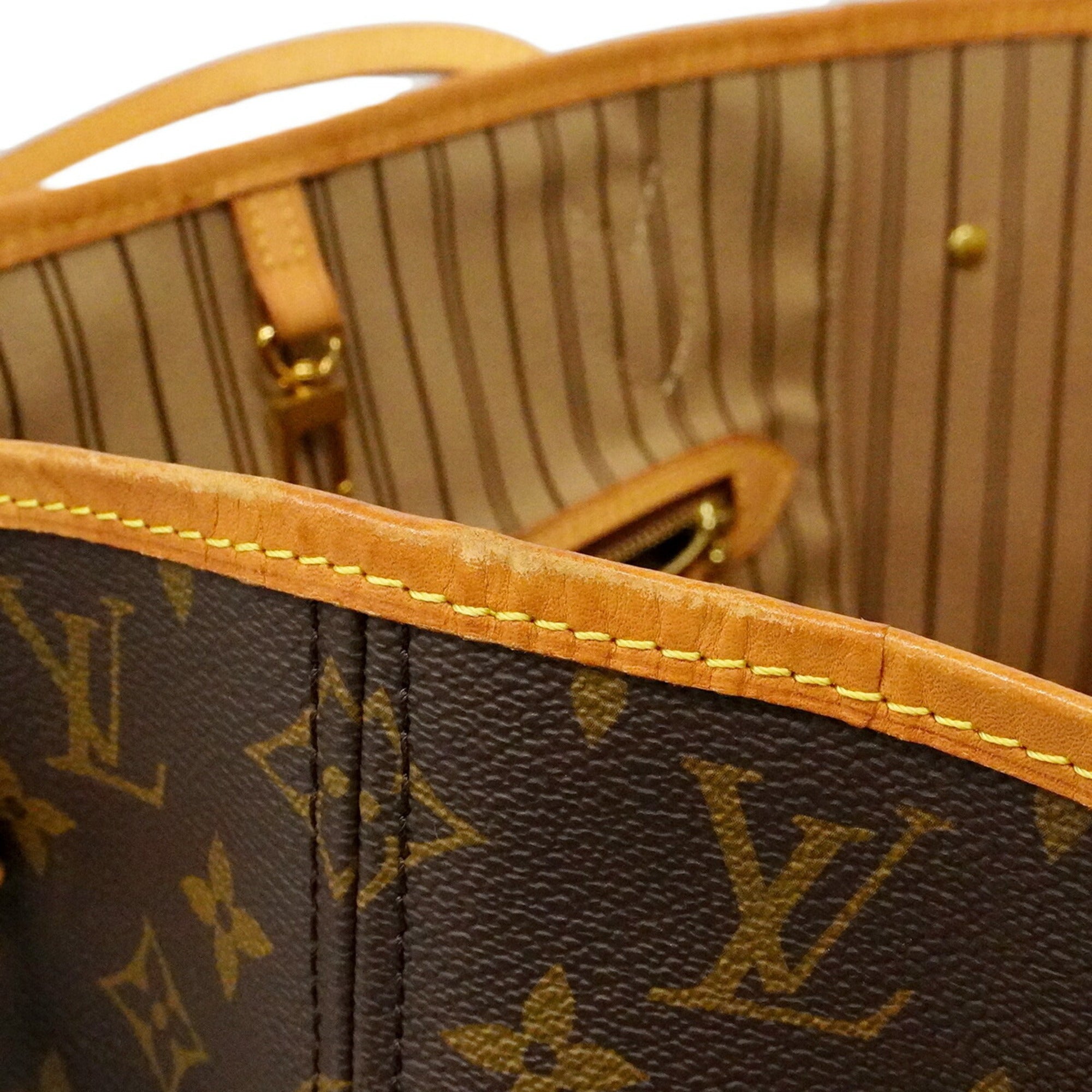 Louis Vuitton Brown Tote Bag (Pre-Owned)