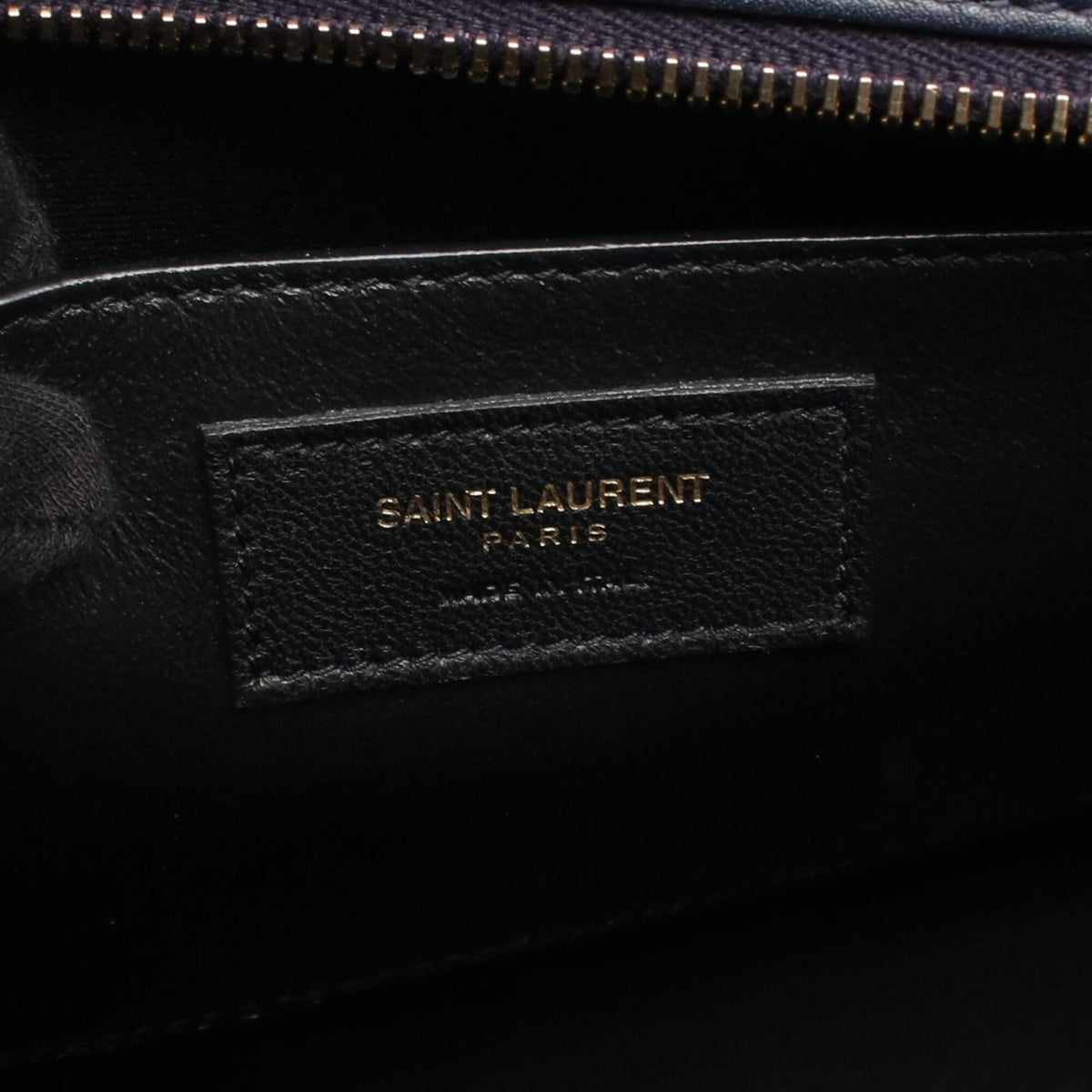 Yves Saint Laurent Navy Leather Handbag (Pre-Owned)