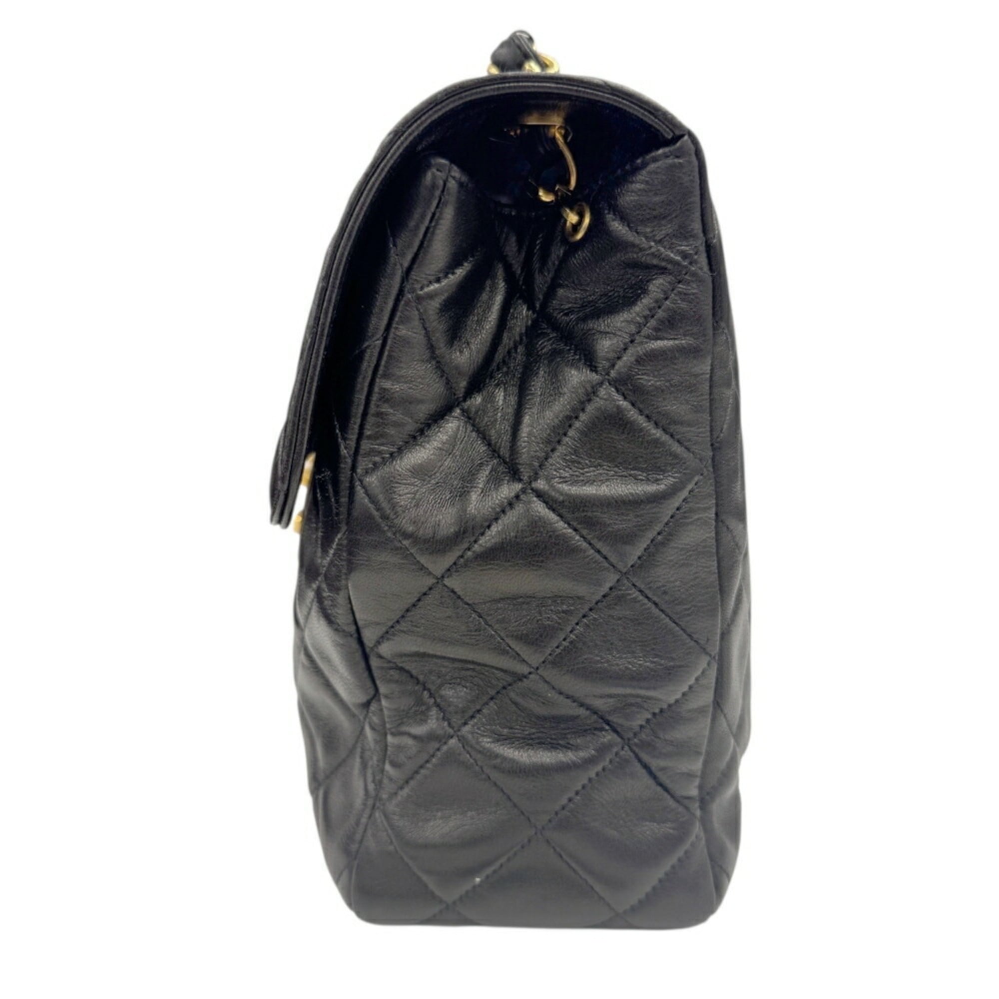 Chanel Black Leather Shoulder Bag (Pre-Owned)
