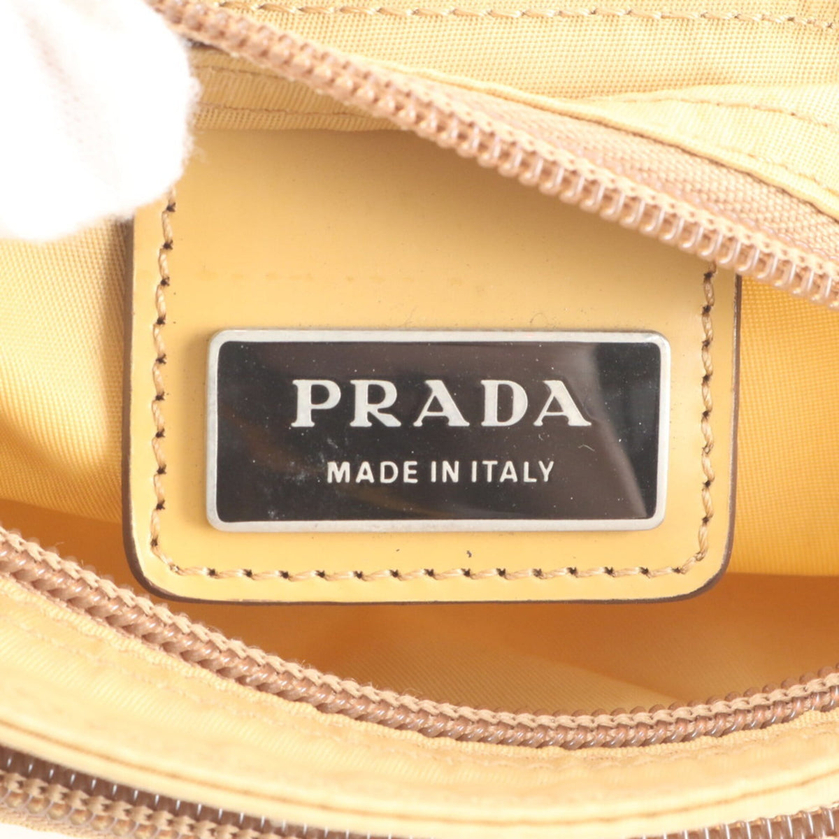 Prada Beige Shoulder Bag (Pre-Owned)