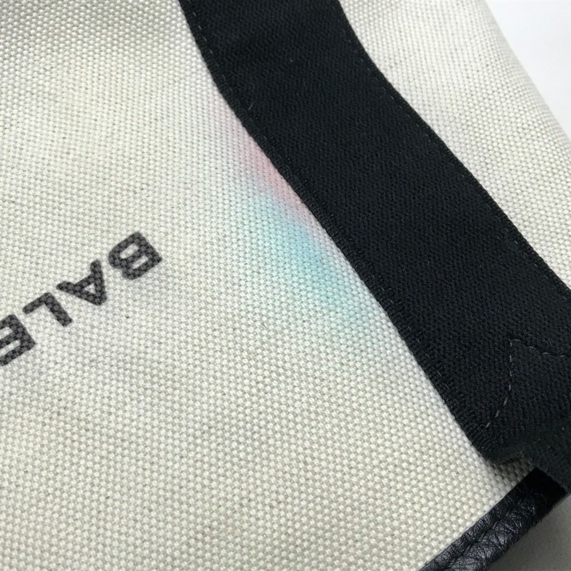 Balenciaga White Other Handbag (Pre-Owned)