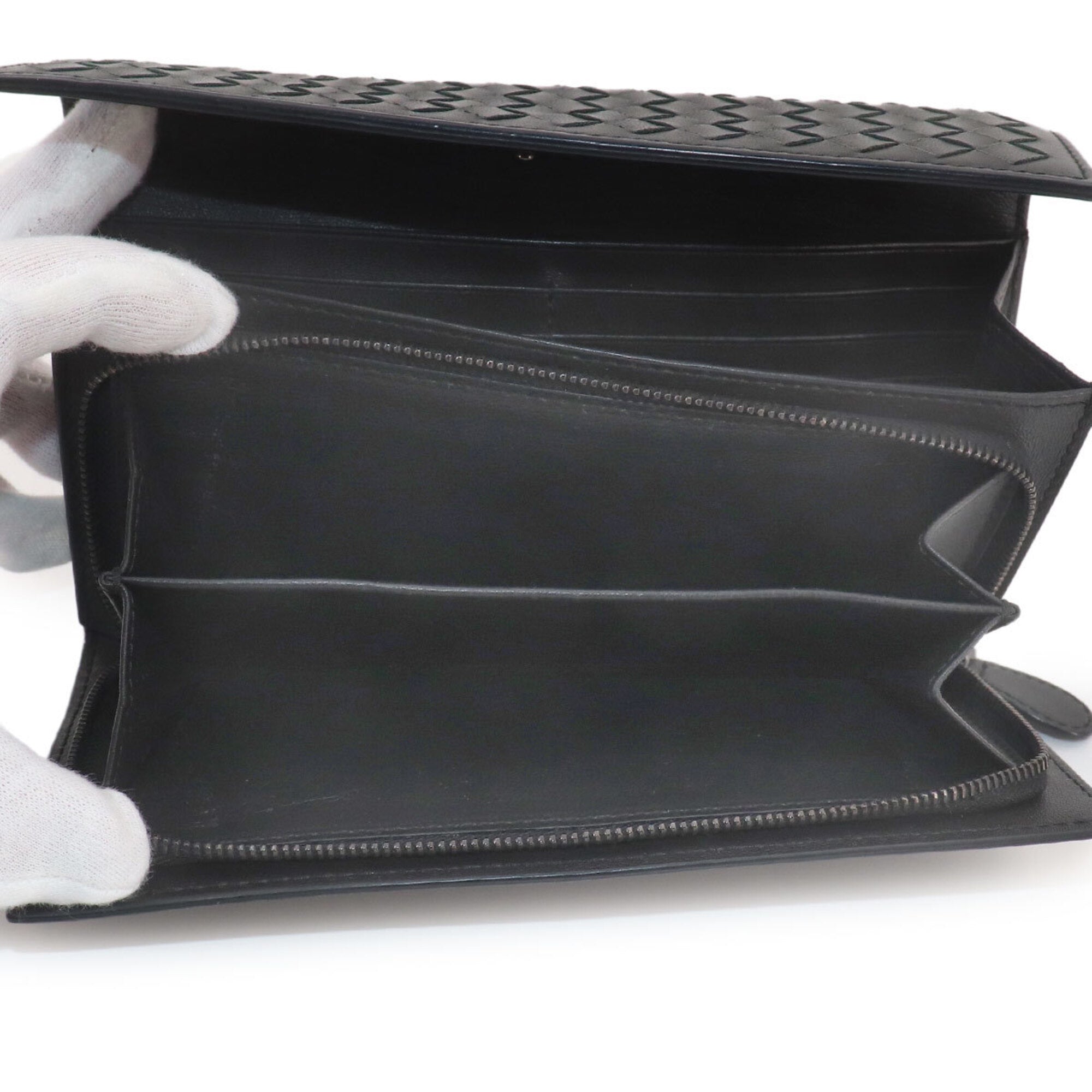 Bottega Veneta Black Intrecciato Long Wallet (Bi-Fold) (Pre-Owned)