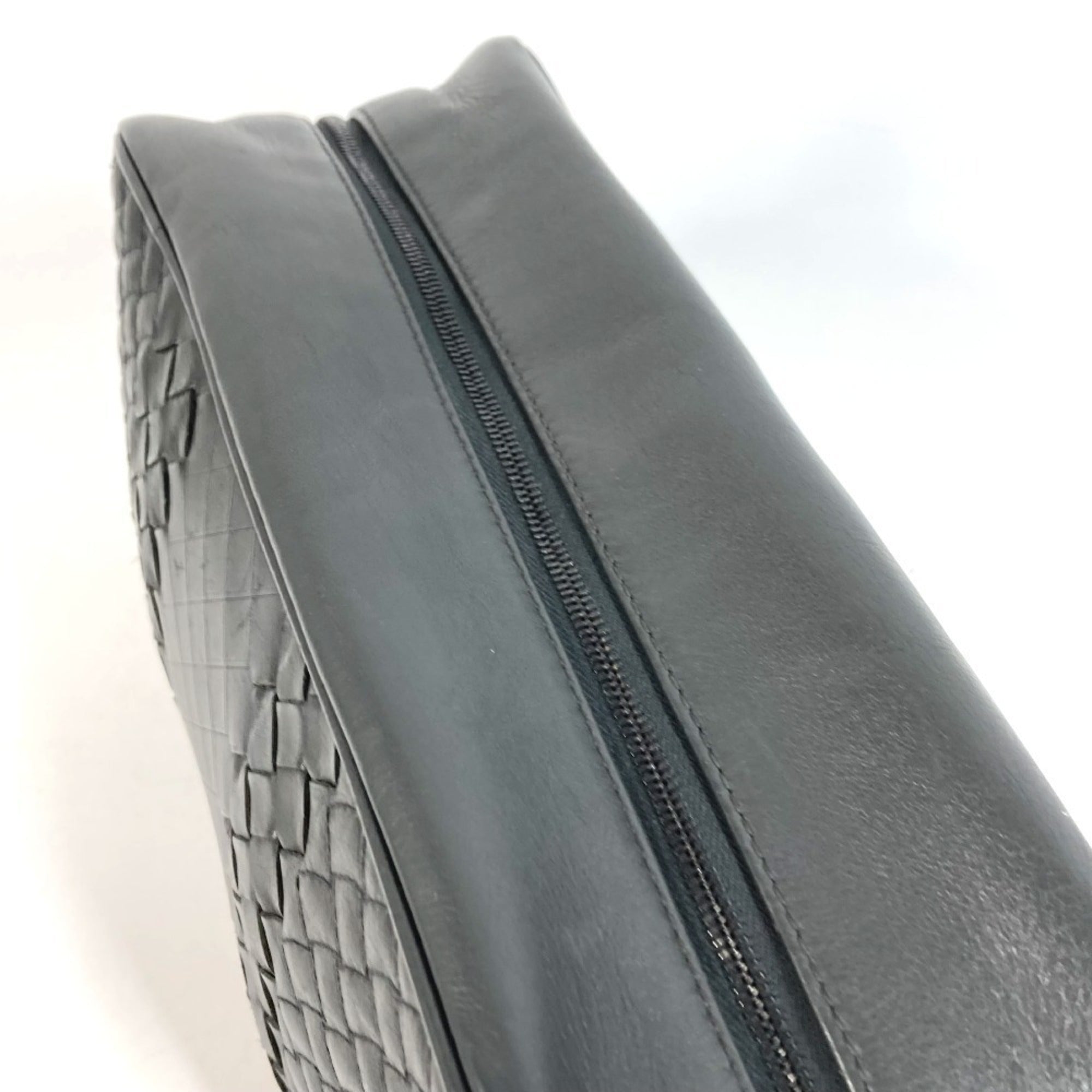 Bottega Veneta Intrecciato Dark Gray Leather Clutch Bag Handbag (Pre-Owned)