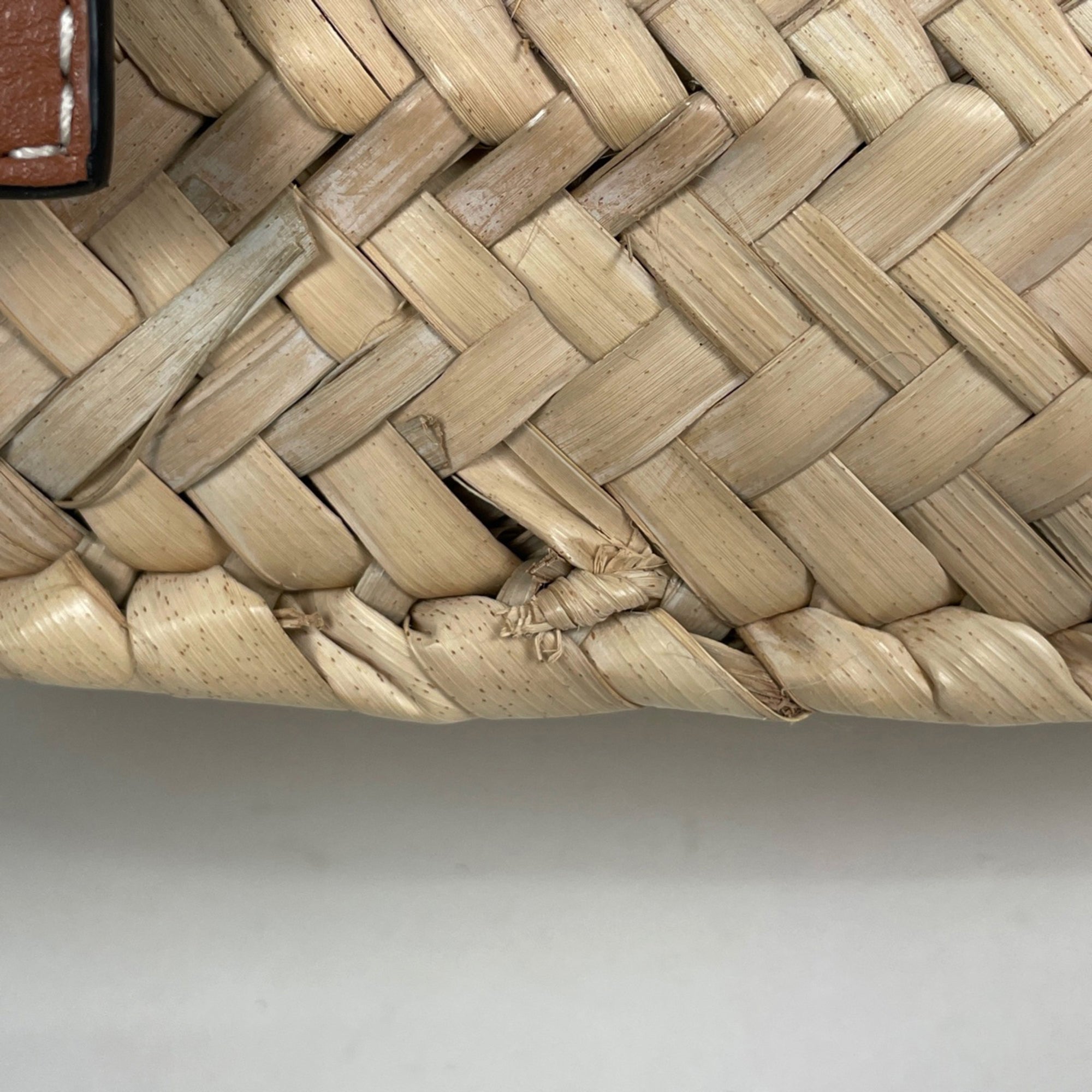 Loewe Brown Raffia Basket Tote Bag (Pre-Owned)