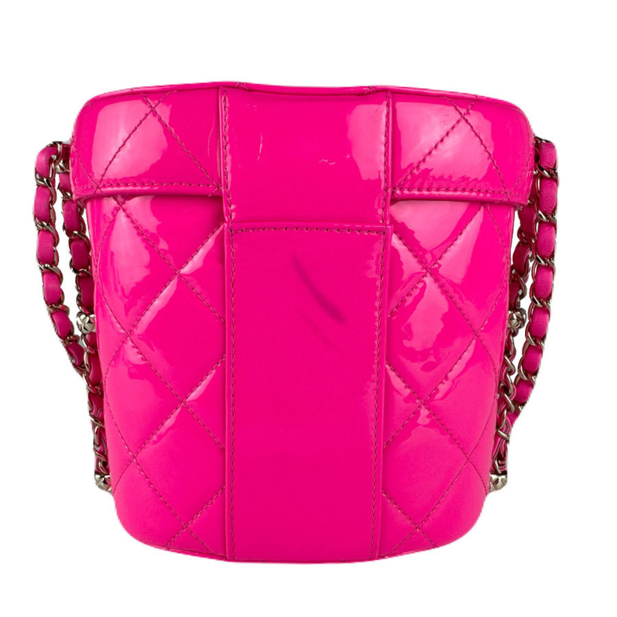Chanel Pink Patent Leather Shoulder Bag (Pre-Owned)
