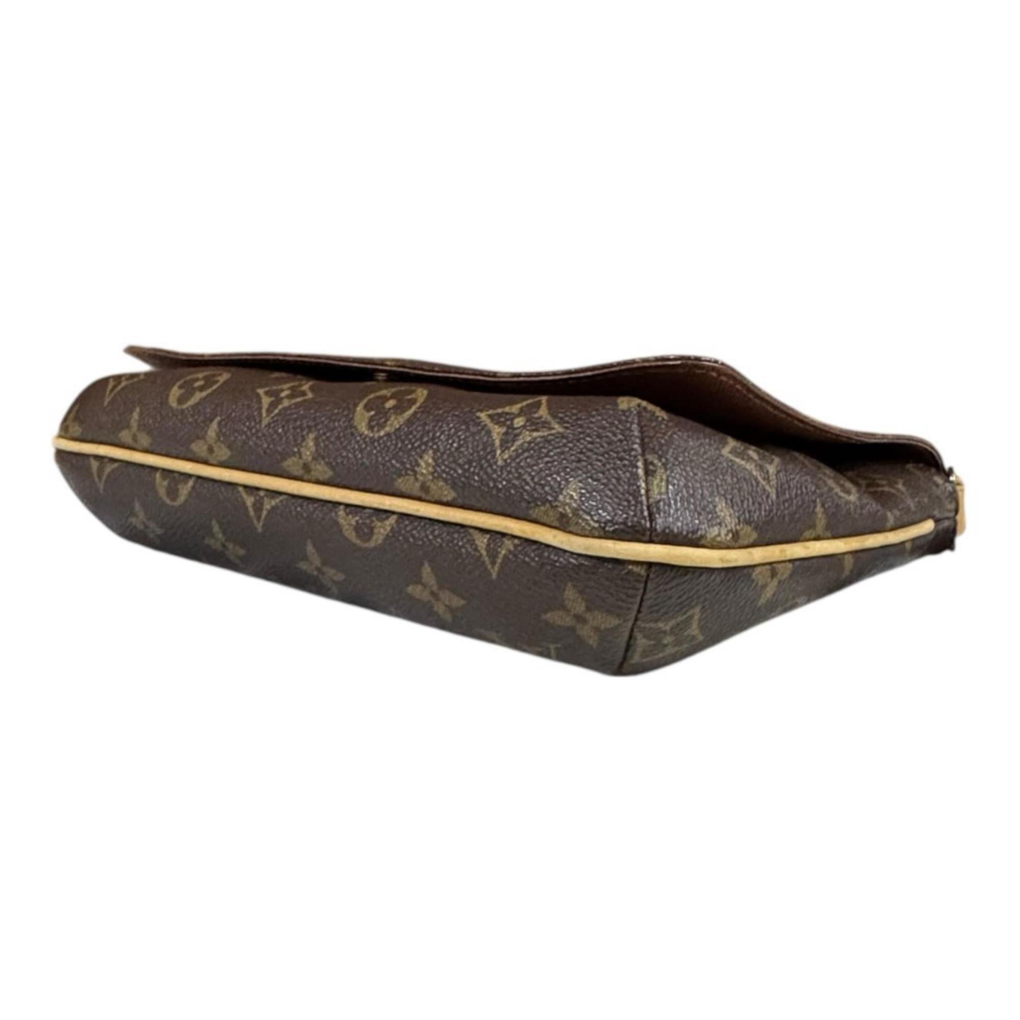 Louis Vuitton Brown Monogram Canvas Shoulder Bag (Pre-Owned)