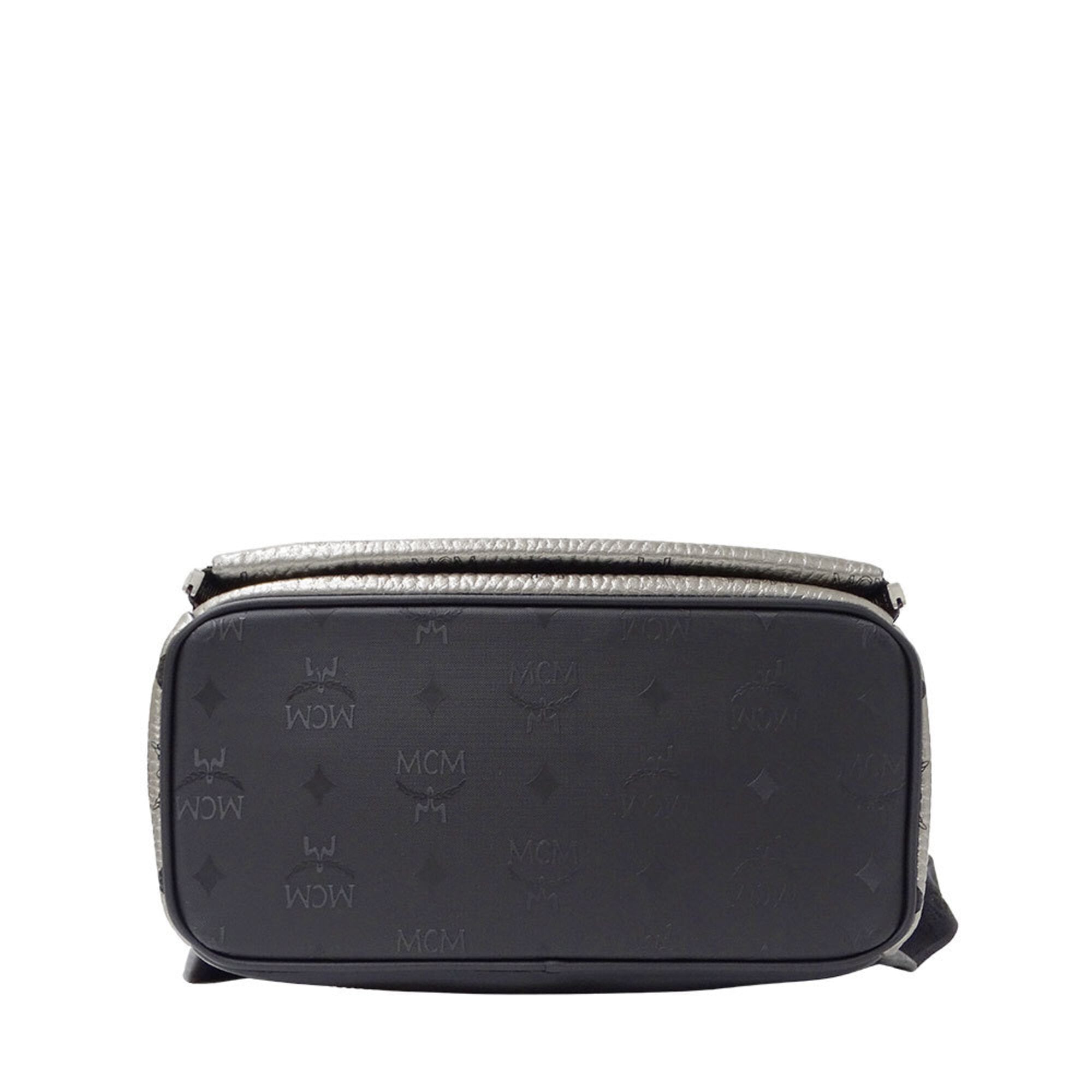 Mcm Black Canvas Handbag Pouch (Pre-Owned)
