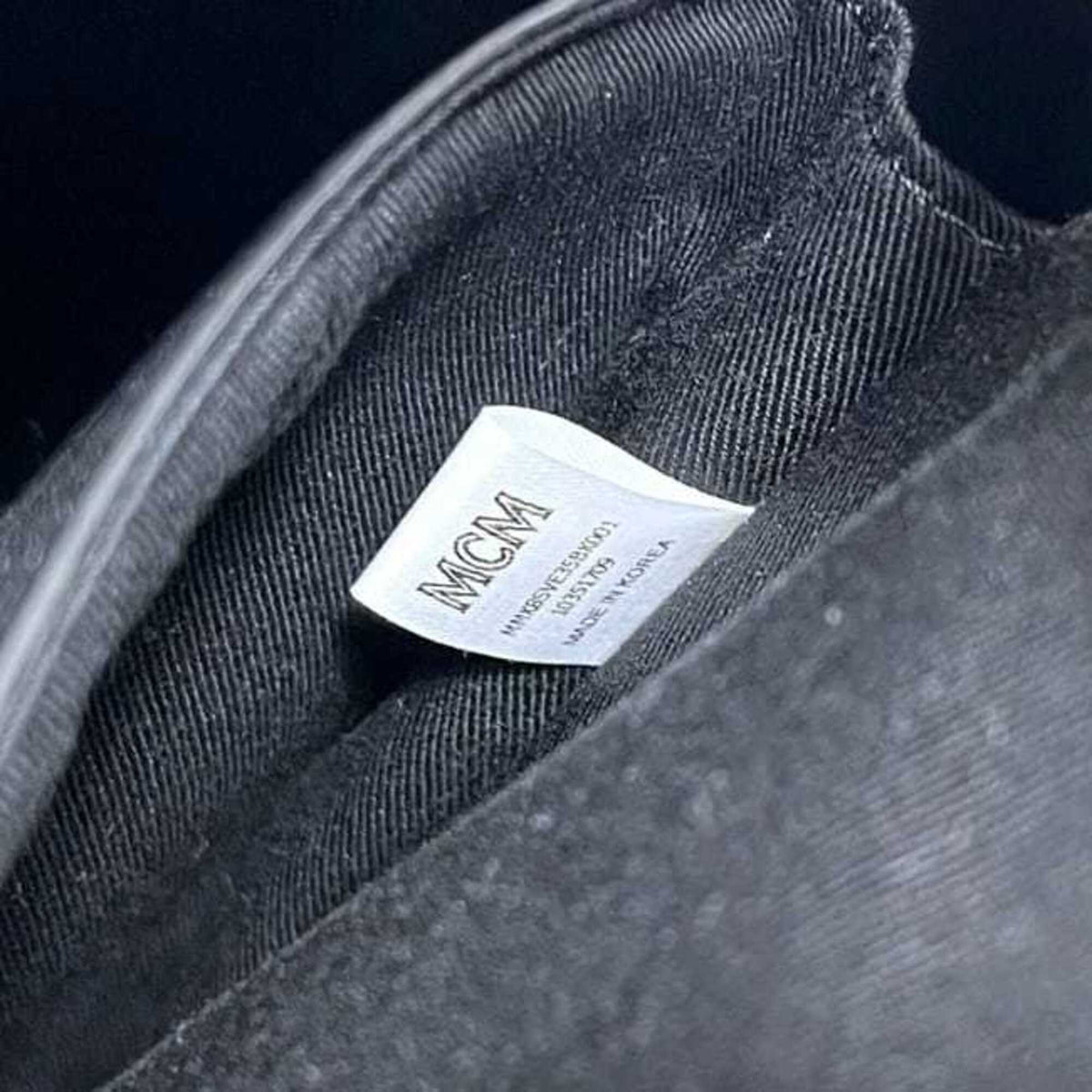 Mcm Black Leather Backpack (Pre-Owned)