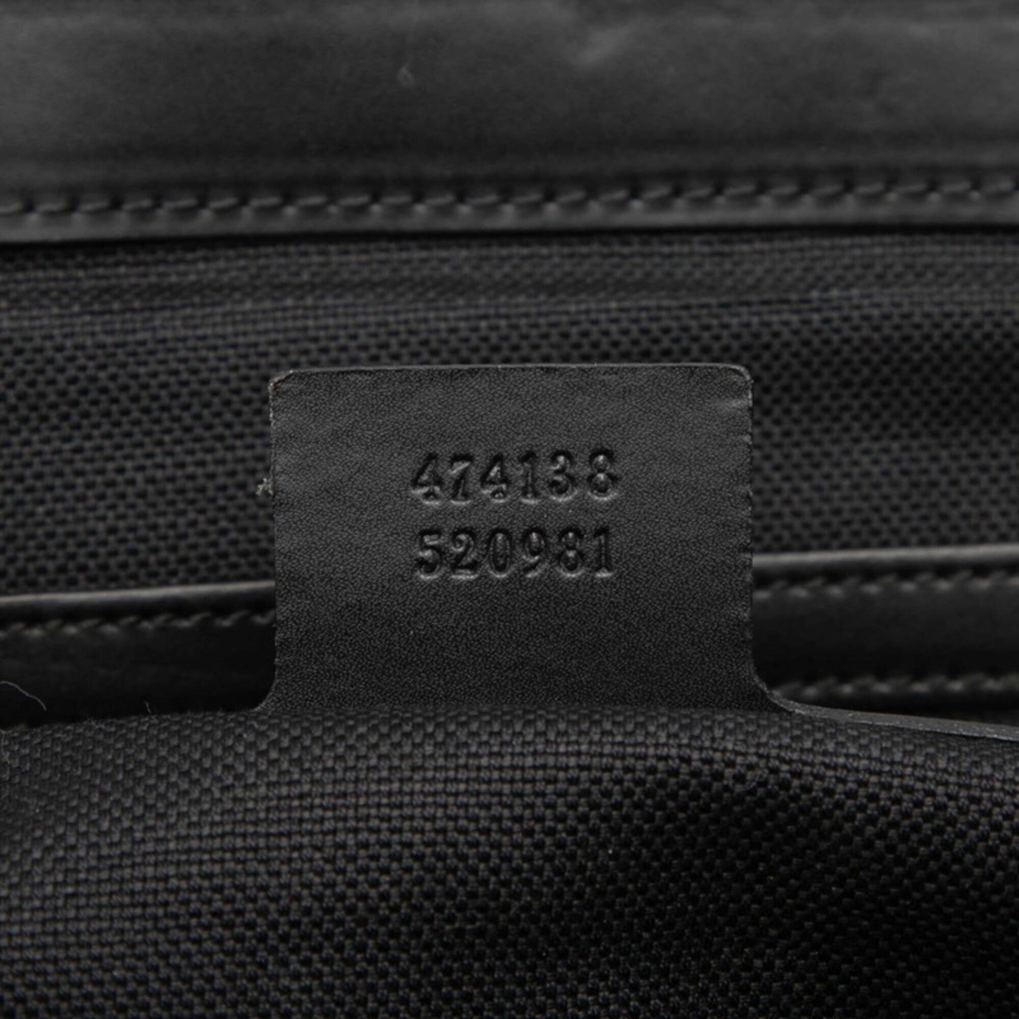 Gucci Black Gray Gg Supreme Messenger Bag Shoulder Bag (Pre-Owned)