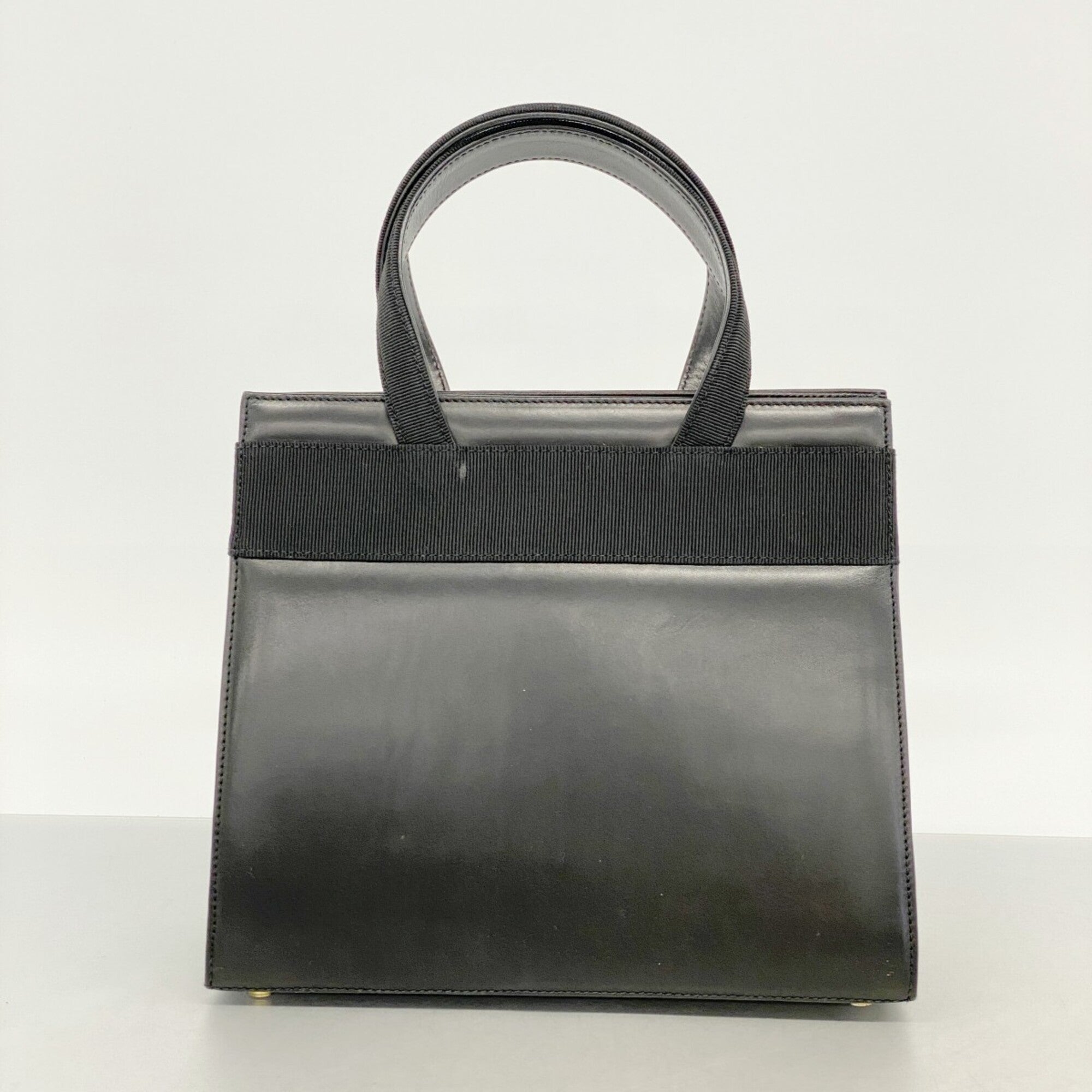 Salvatore Ferragamo Black Leather Handbag (Pre-Owned)