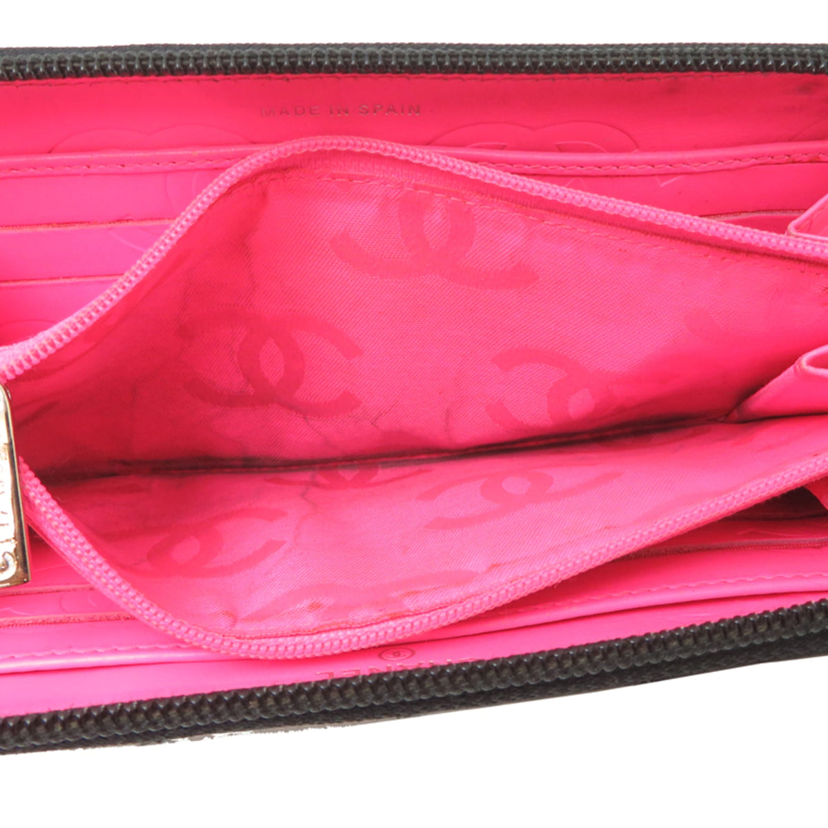 Chanel Black Leather Long Wallet (Bi-Fold) (Pre-Owned)
