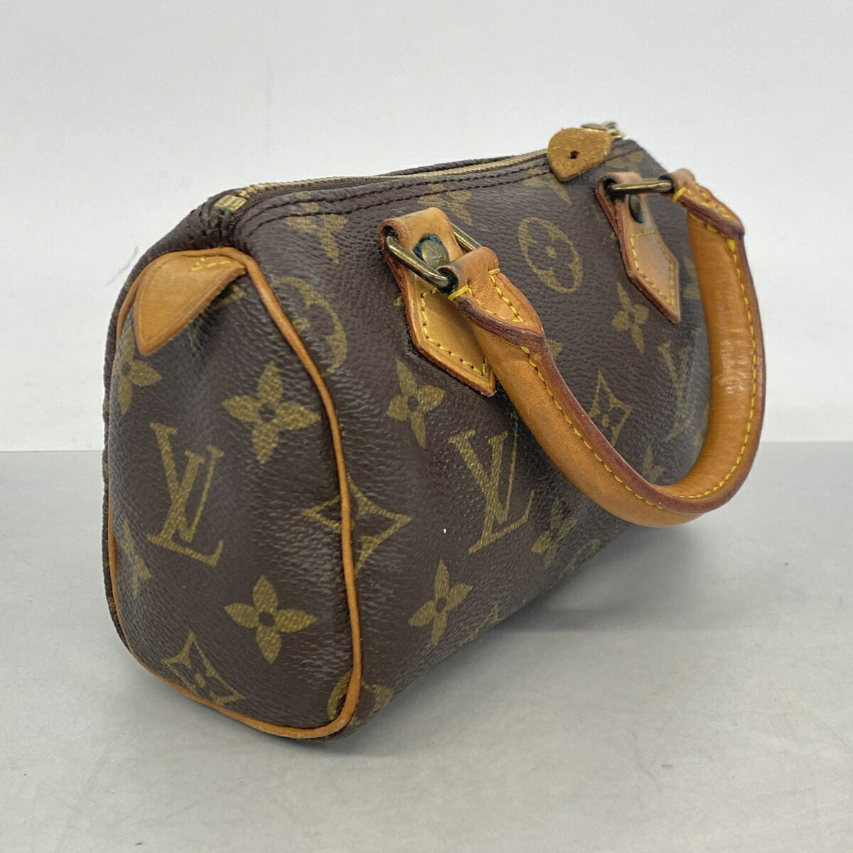 Louis Vuitton Brown Handbag (Pre-Owned)