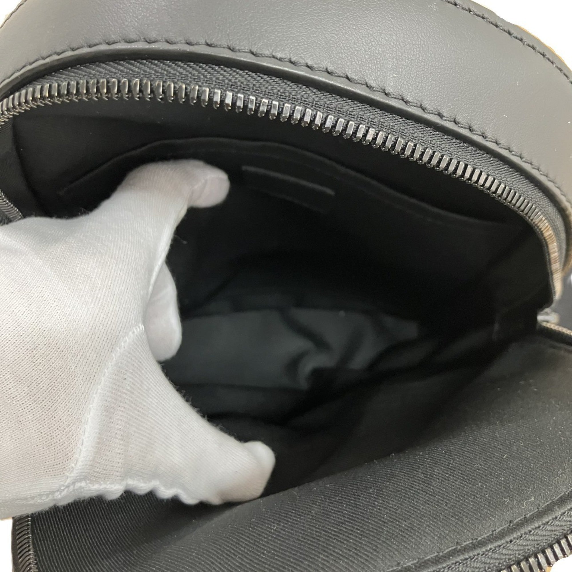 Louis Vuitton Black Leather Sling Bag (Pre-Owned)