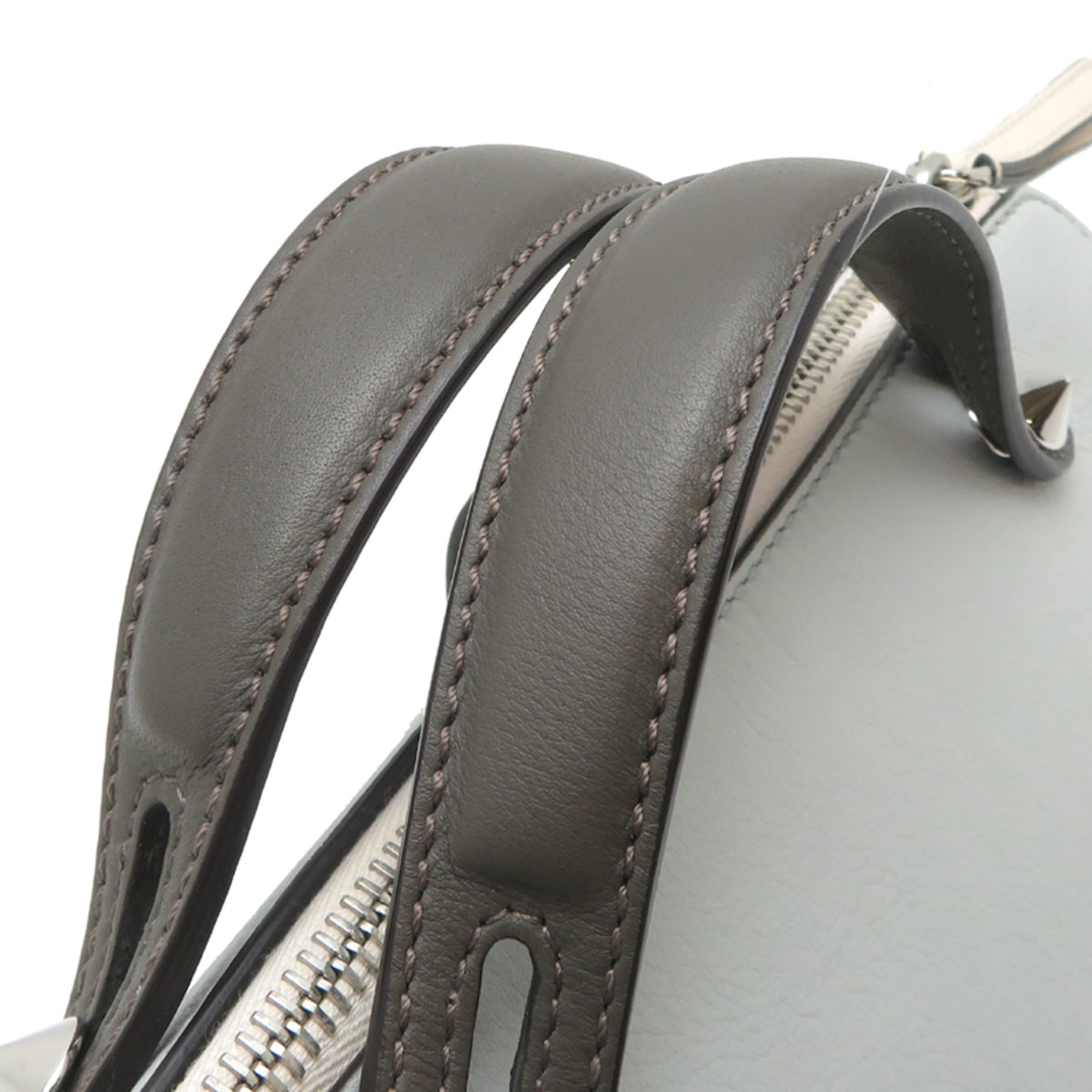 Fendi Beige Light Blue Leather Handbag (Pre-Owned)