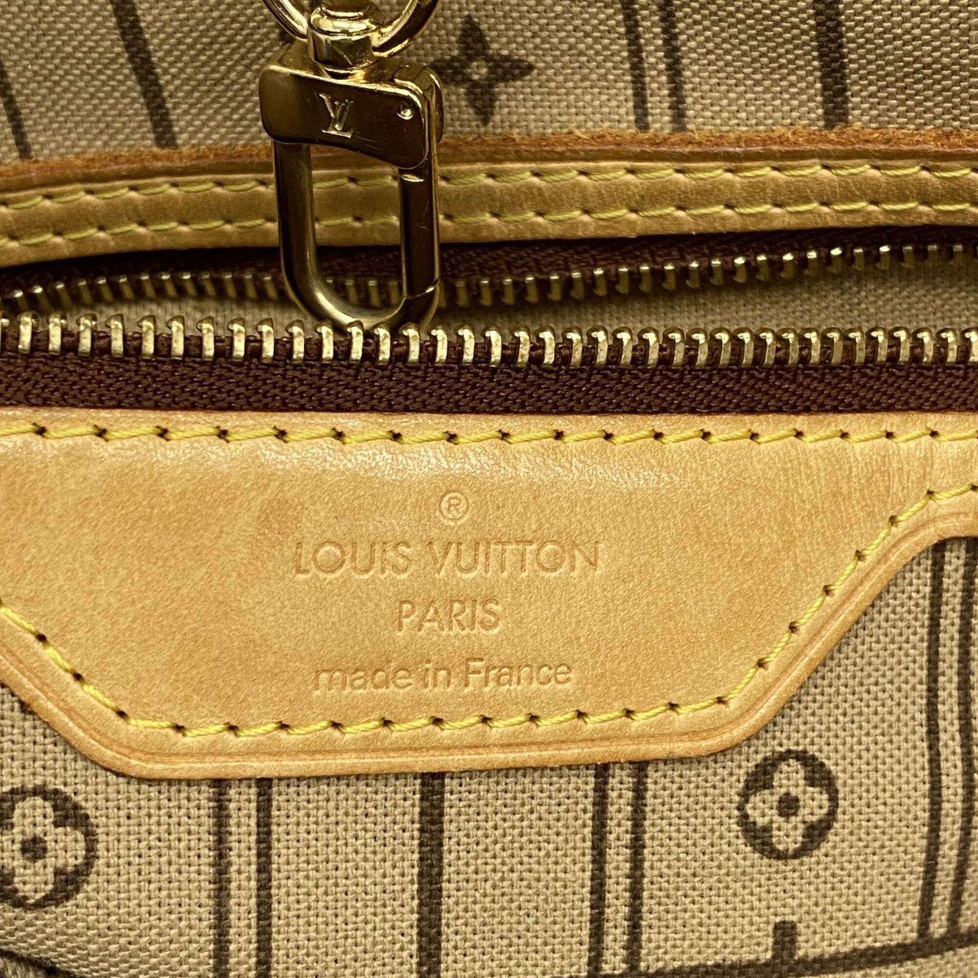 Louis Vuitton Brown Tote Bag (Pre-Owned)