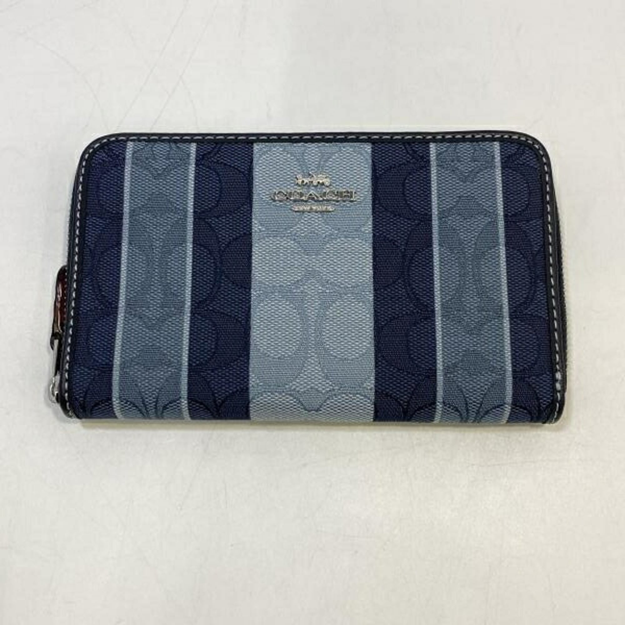 Coach Signature Blue Long Wallet (Bi-Fold) (Pre-Owned)