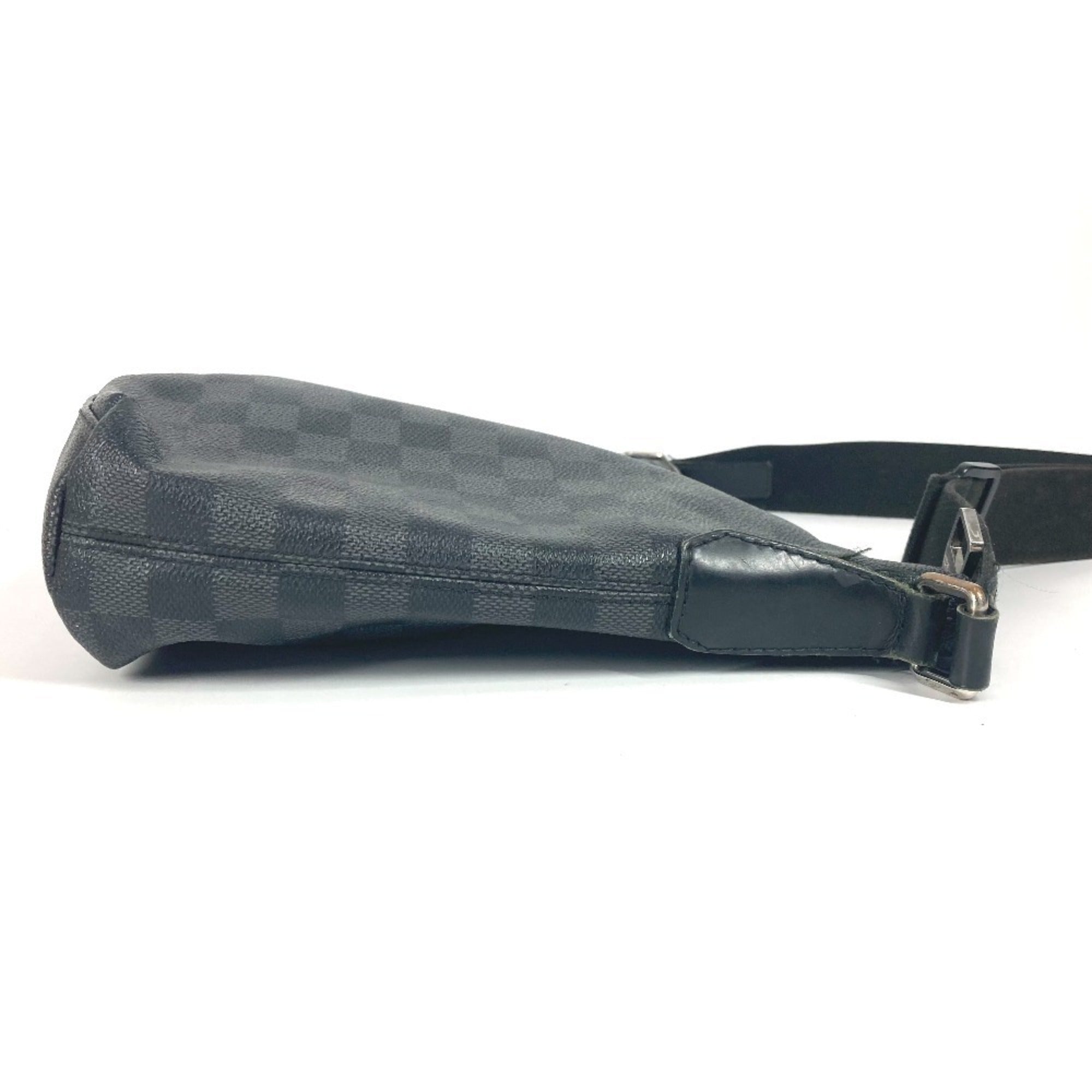 Louis Vuitton Damier Graphite Damier Graphite Shoulder Bag (Pre-Owned)