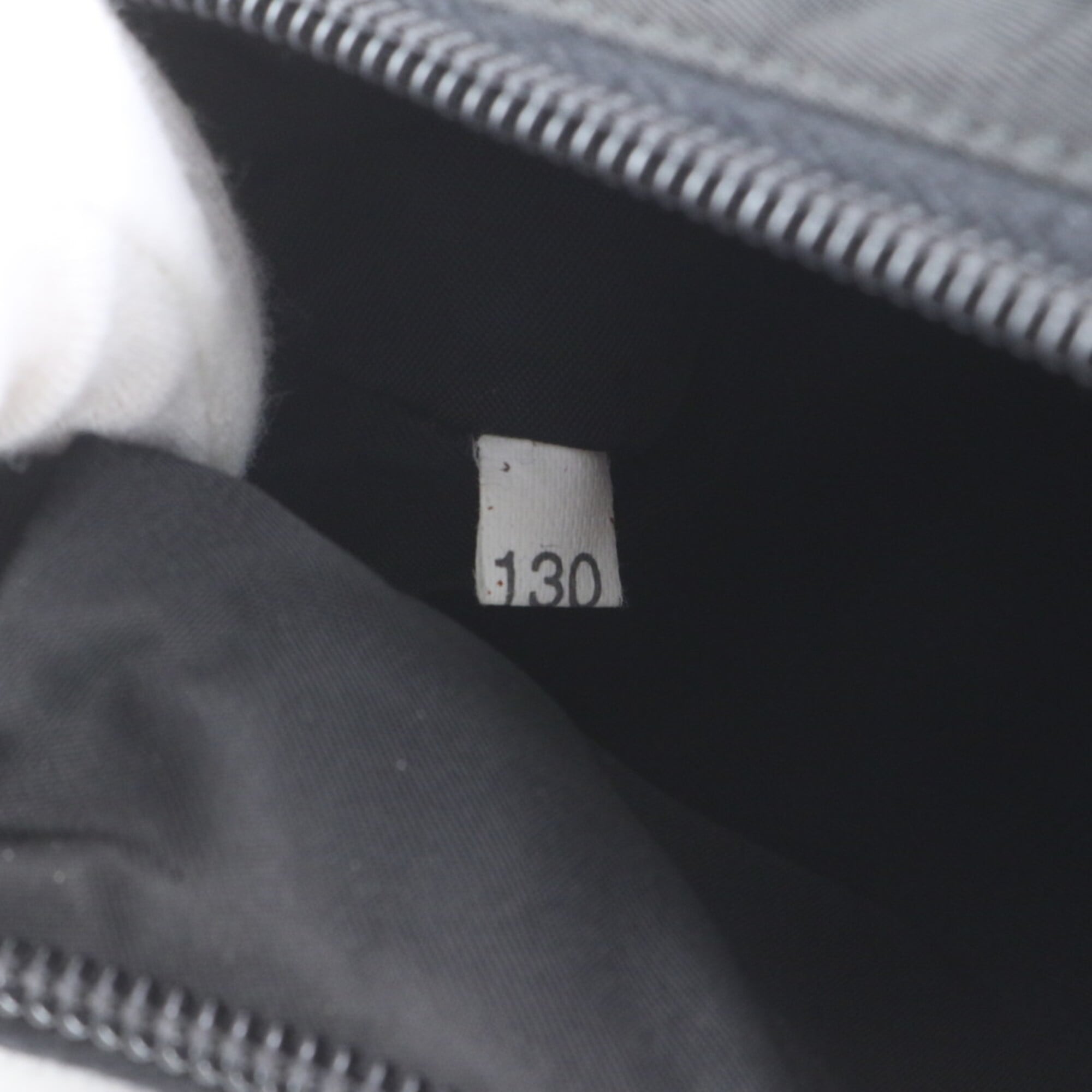 Prada Black Handbag (Pre-Owned)