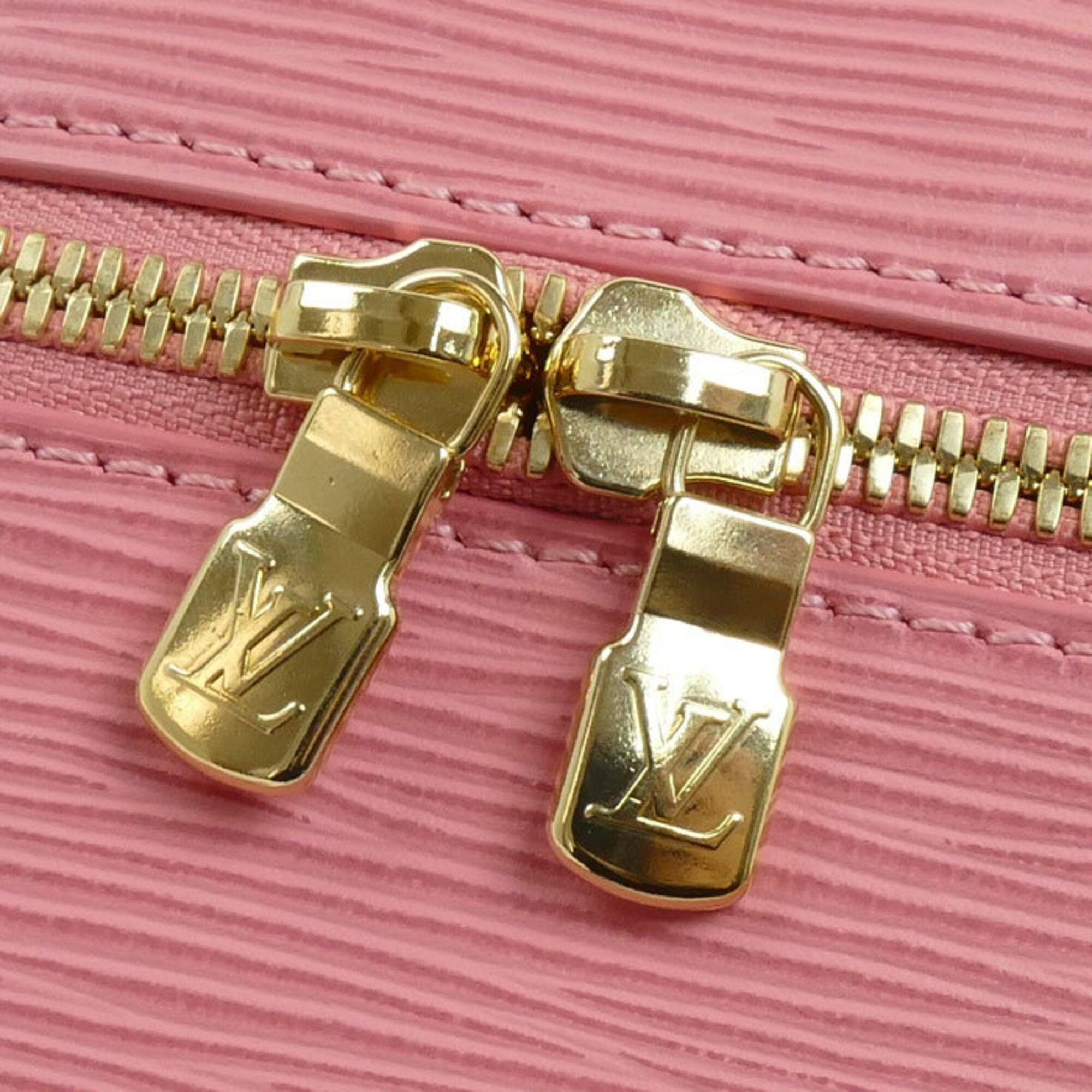 Louis Vuitton Pink Epi Leather Pouch (Pre-Owned)