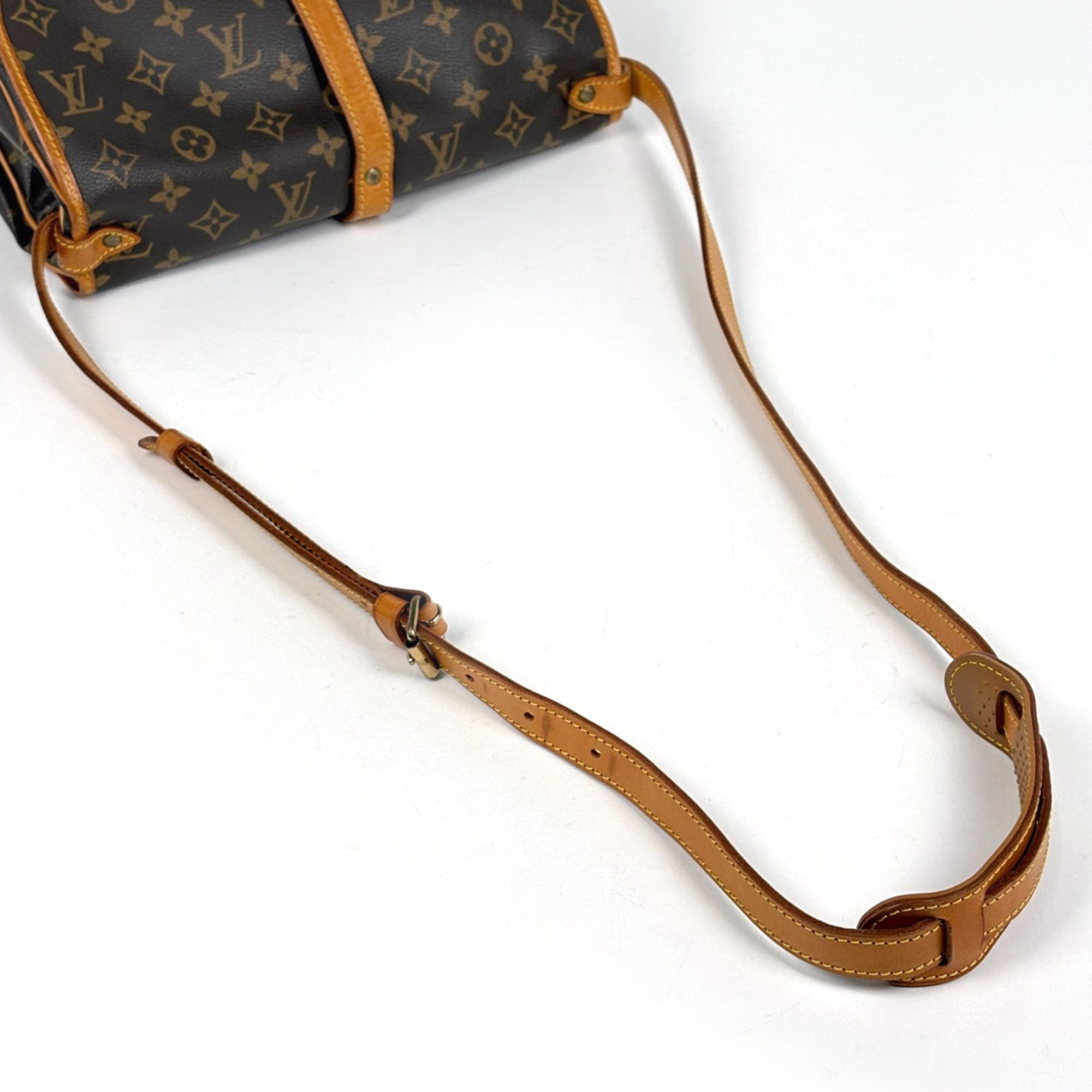 Louis Vuitton Brown Monogram Shoulder Bag (Pre-Owned)