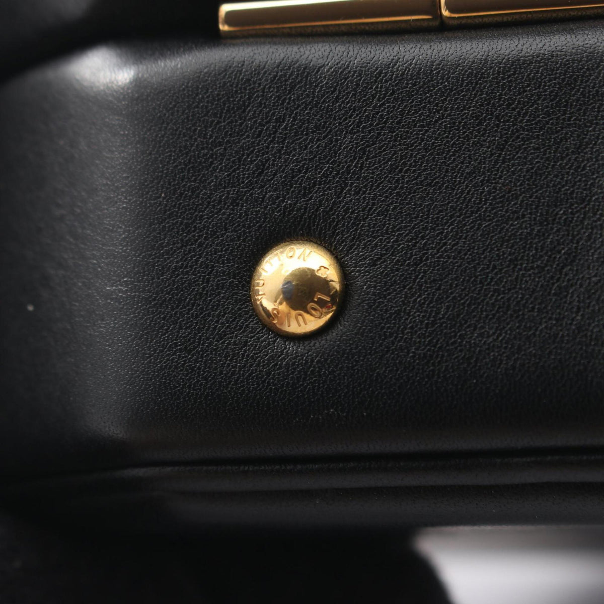 Louis Vuitton Beige Black Leather Handbag (Pre-Owned)