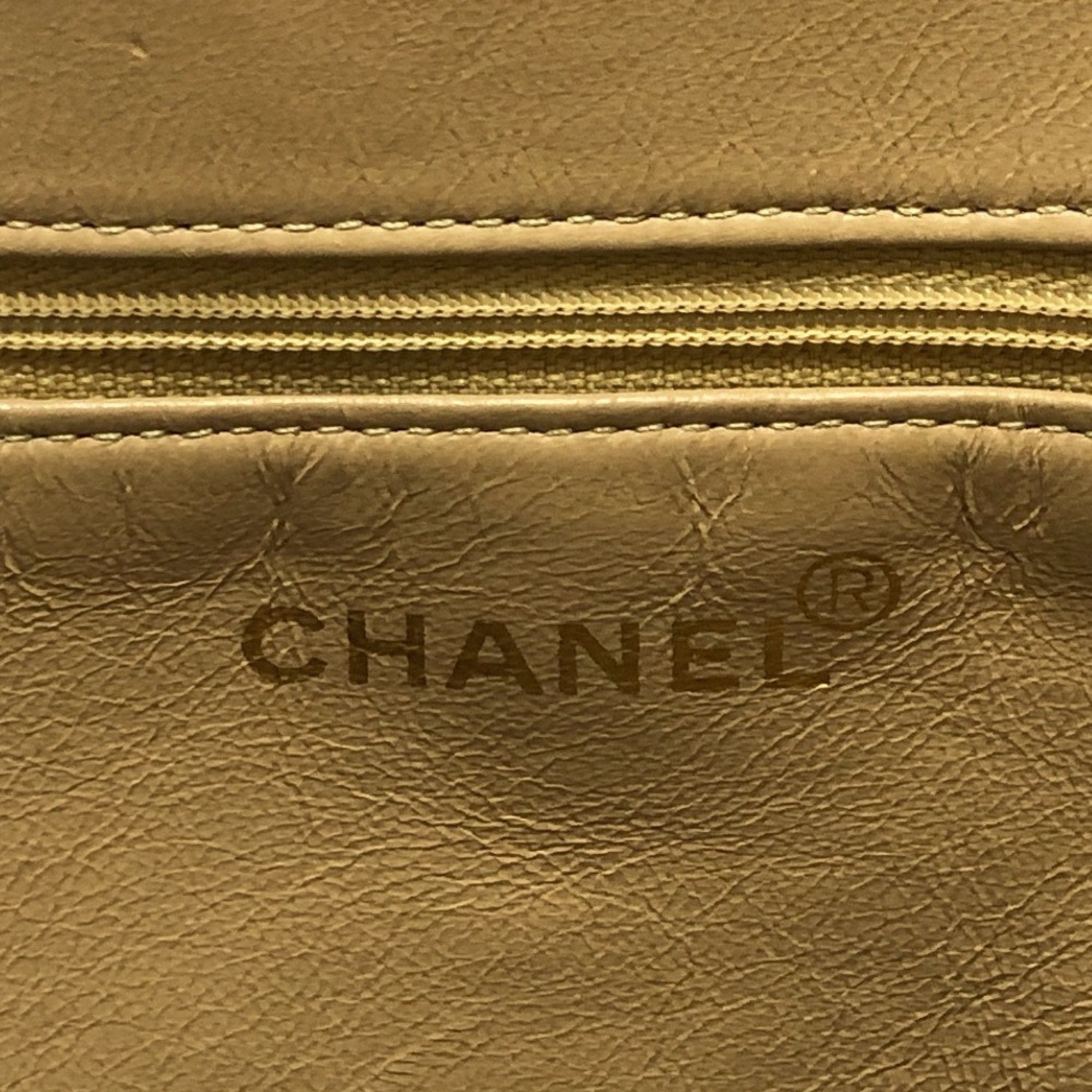 Chanel Beige Grained Calfskin Tote Bag (Pre-Owned)