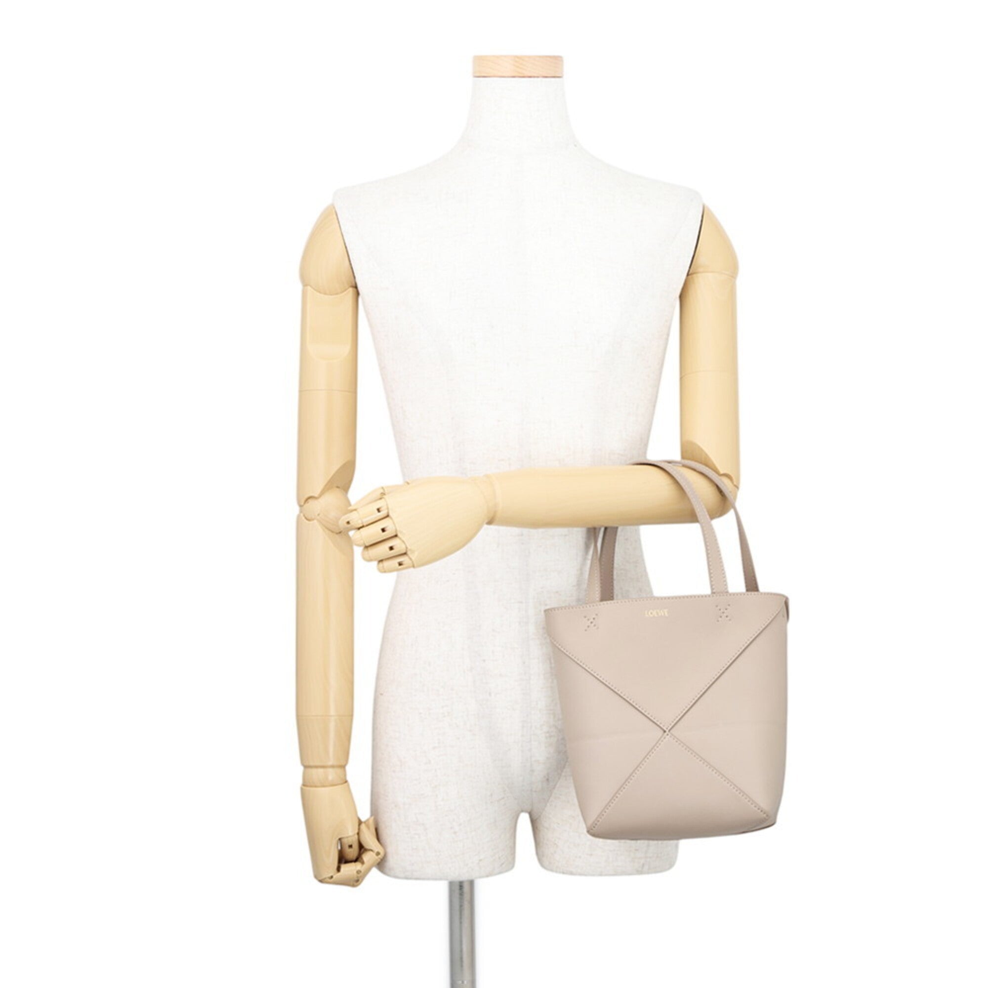 Loewe Sand Leather Handbag Tote Bag (Pre-Owned)