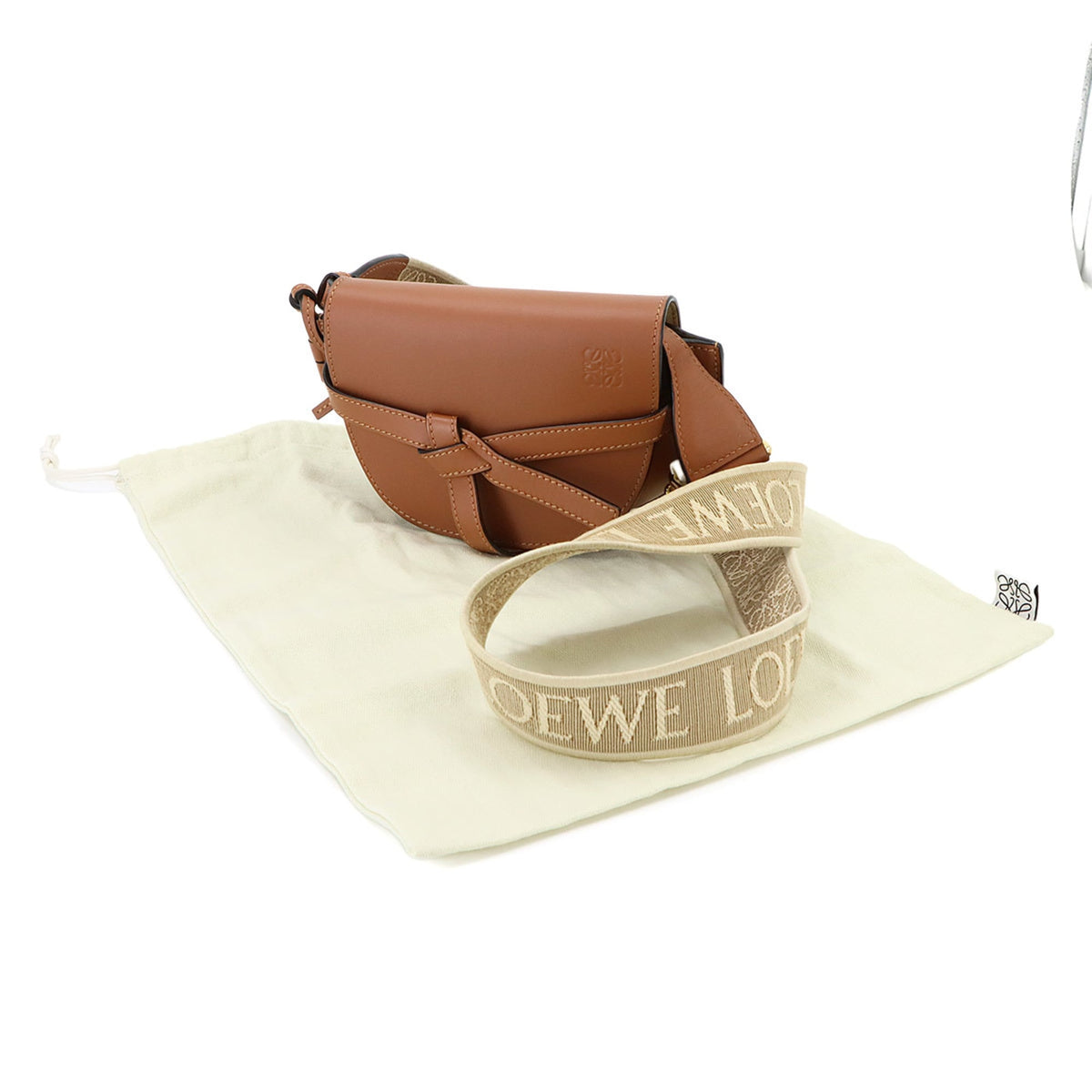 Loewe Brown Leather Handbag Shoulder Bag (Pre-Owned)