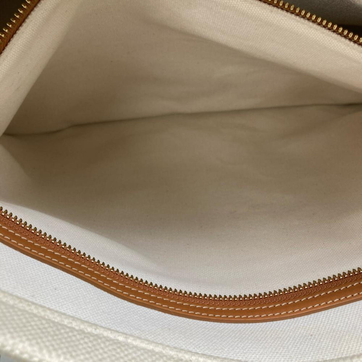 Celine Beige Canvas Leather Tote Bag (Pre-Owned)