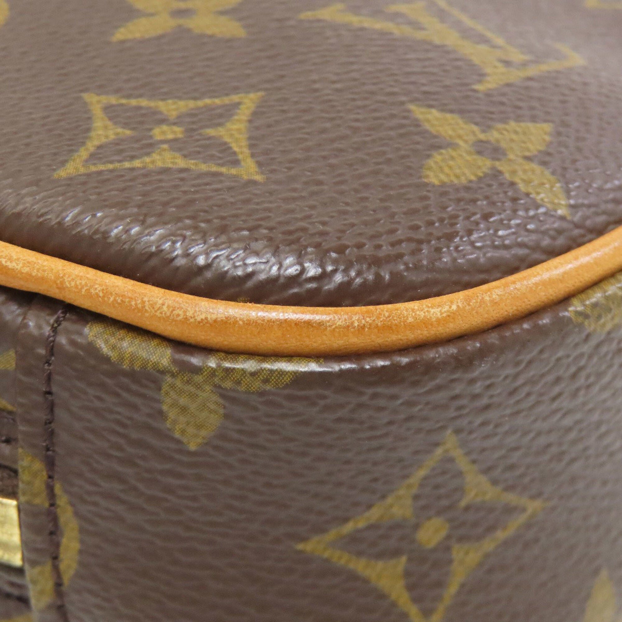 Louis Vuitton Monogram Monogram Pochette Sling Bag (Pre-Owned)