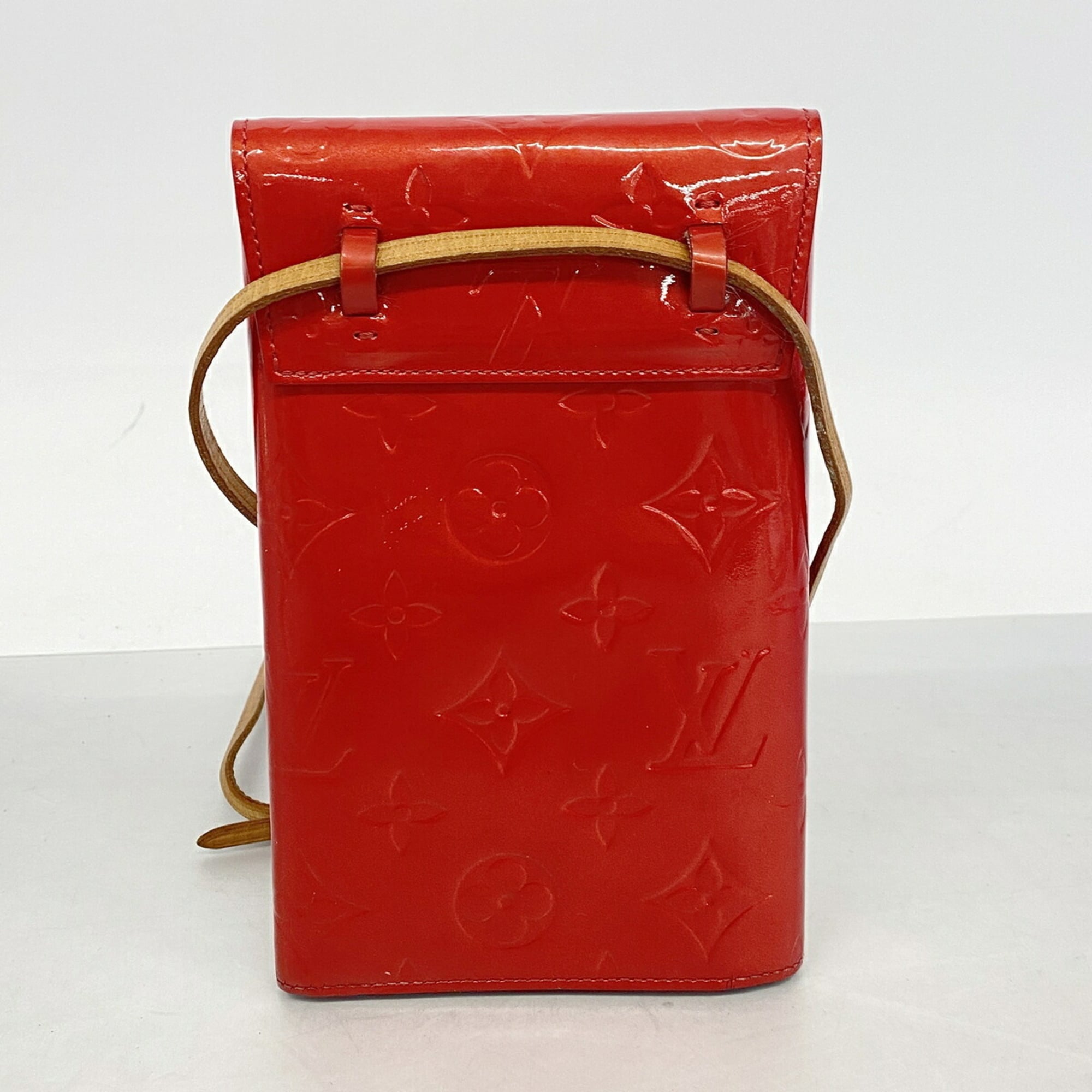 Louis Vuitton Rouge Shoulder Bag (Pre-Owned)